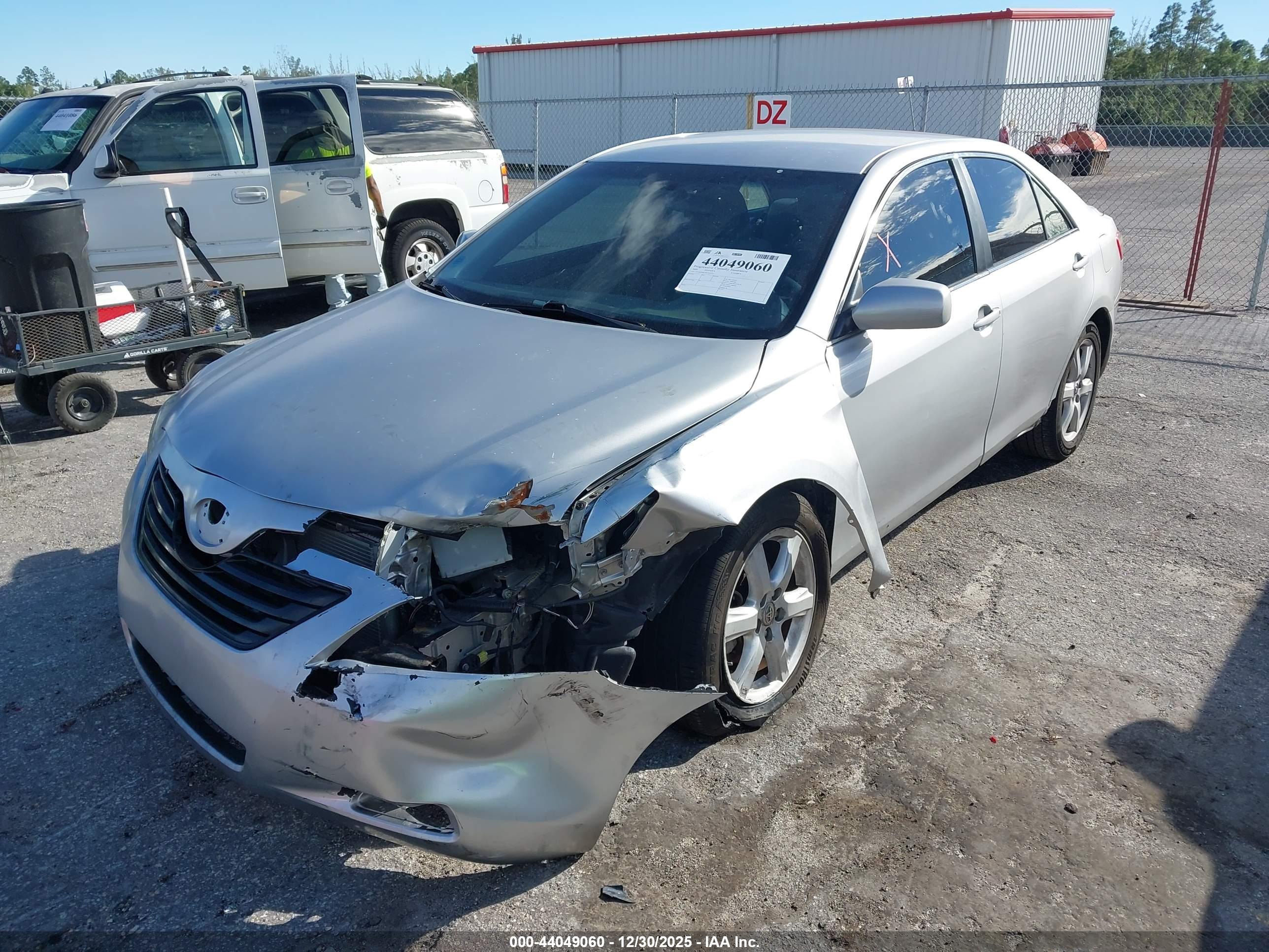 TOYOTA CAMRY image 6