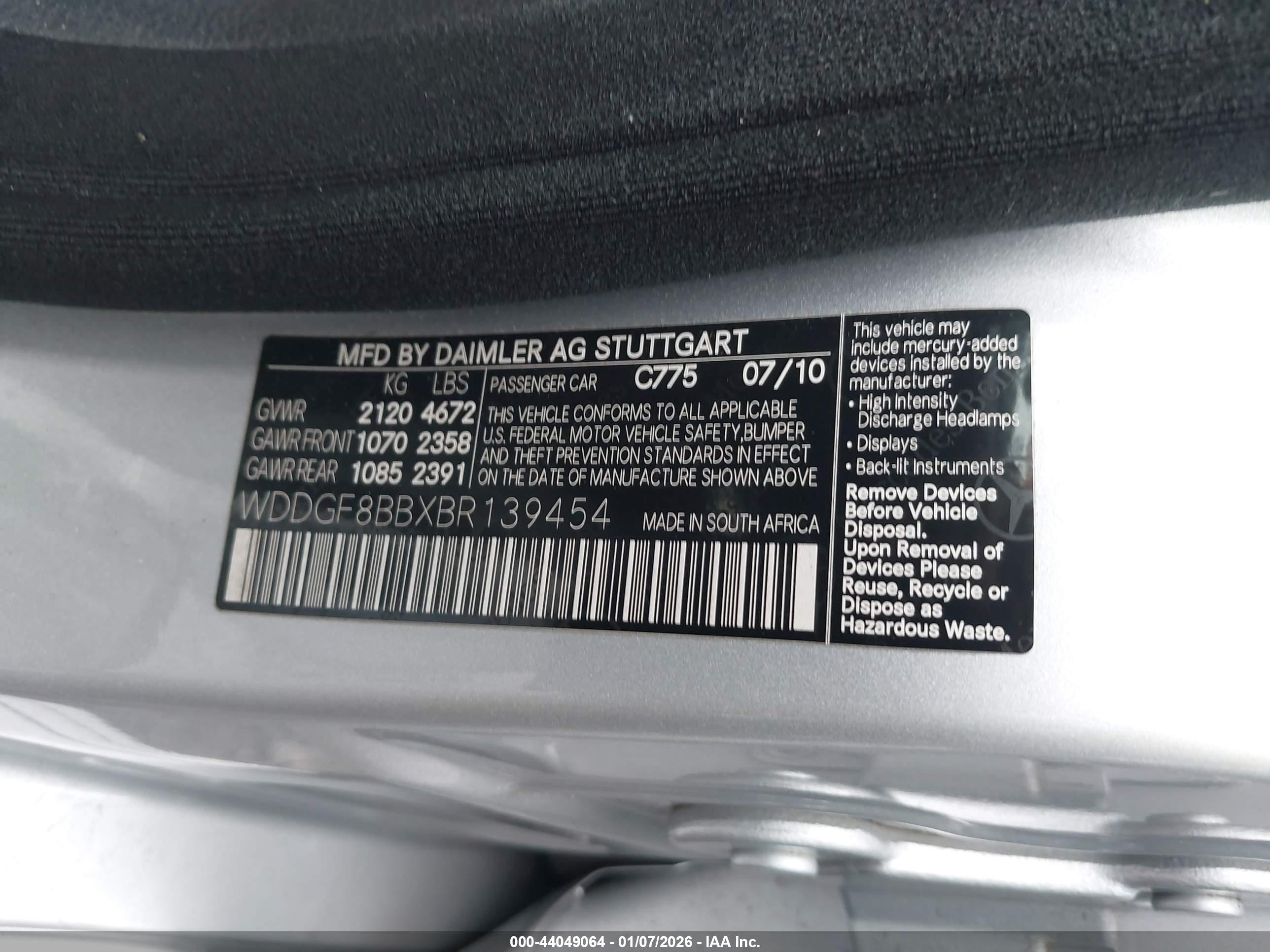 MERCEDES-BENZ C image 9