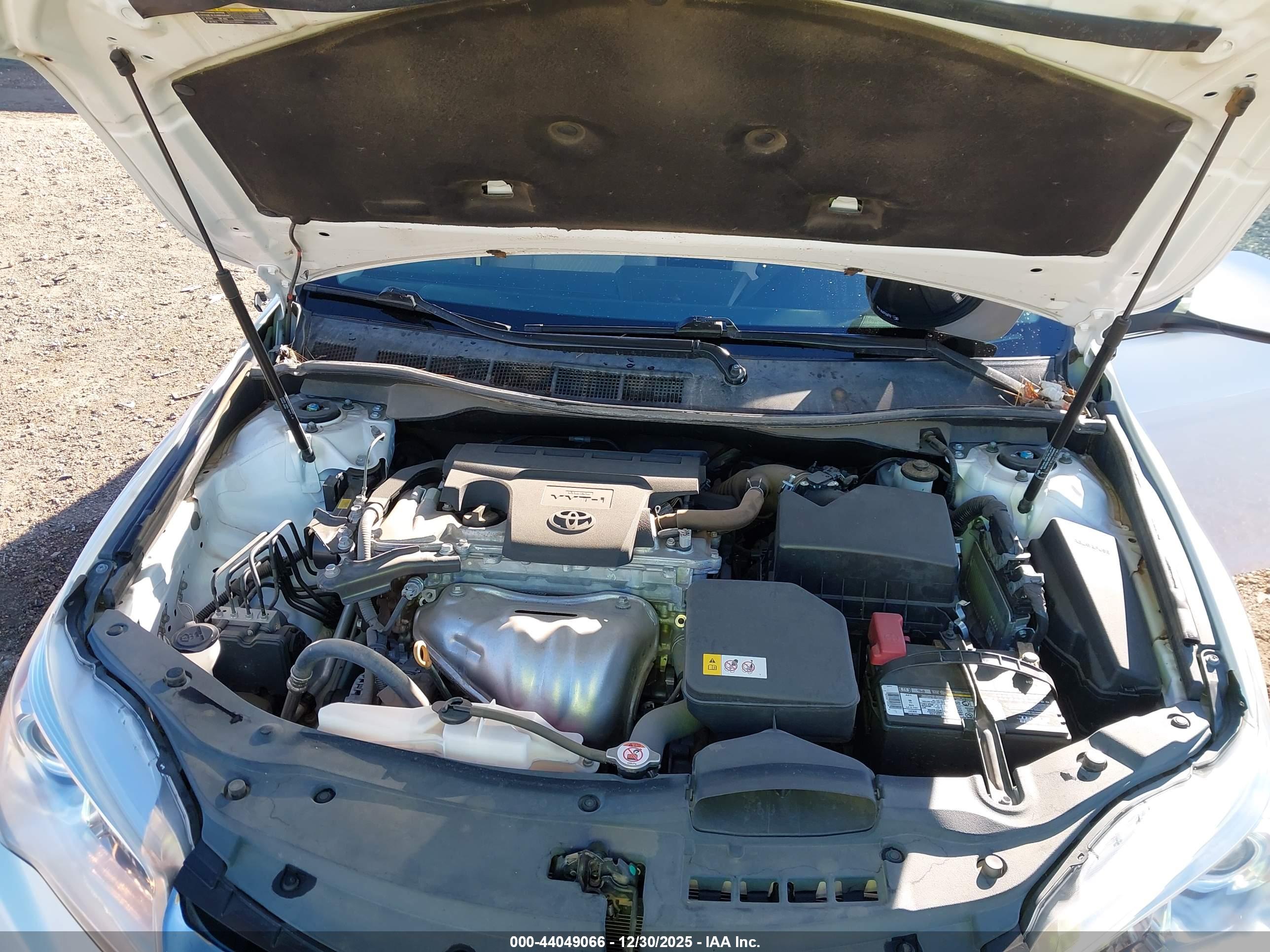 TOYOTA CAMRY image 10