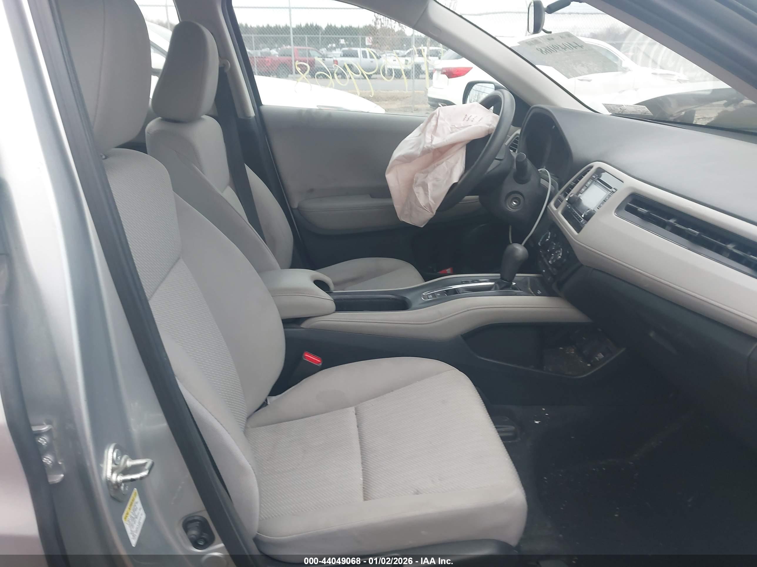 HONDA HR-V image 5