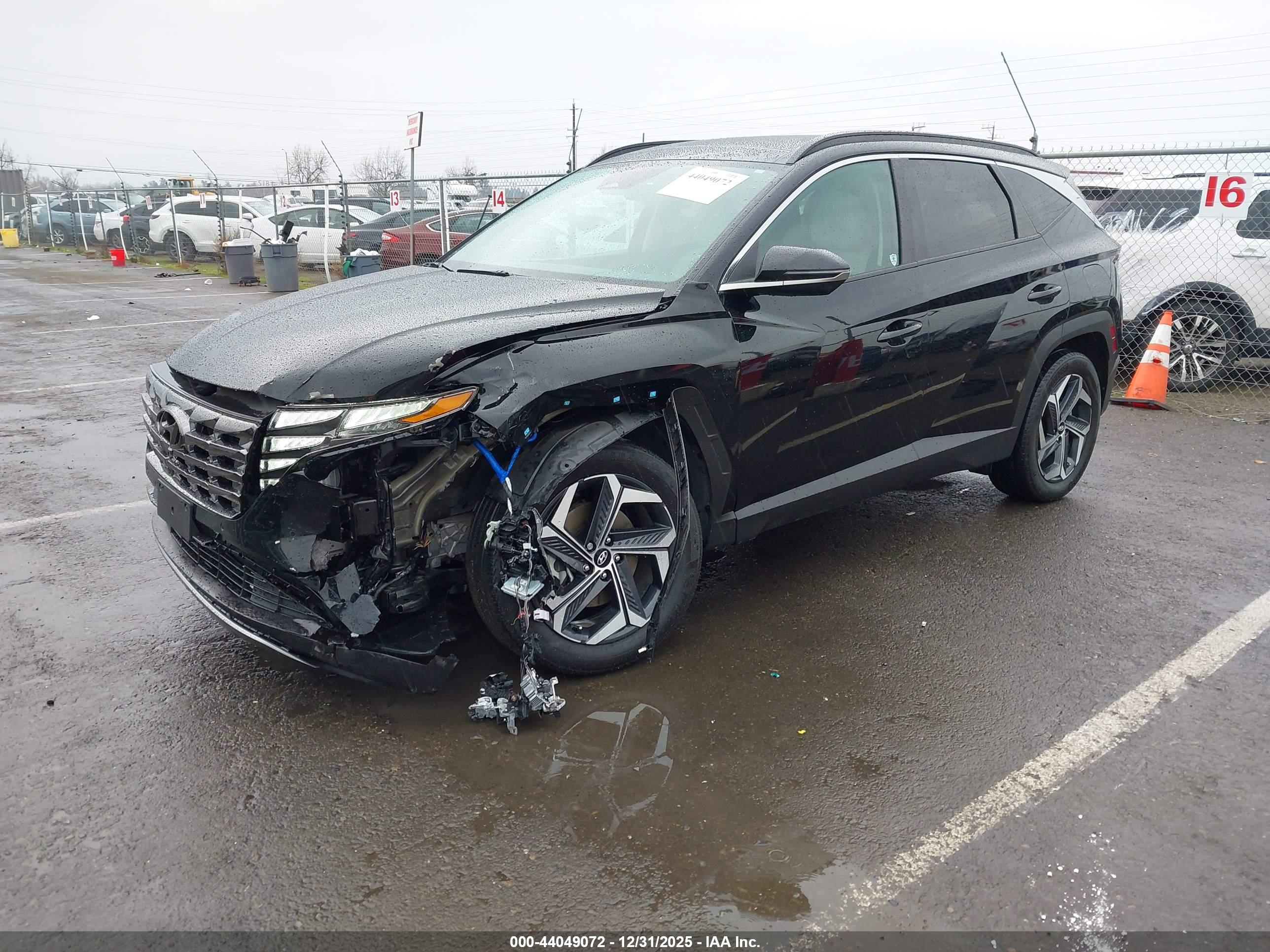 HYUNDAI TUCSON image 2