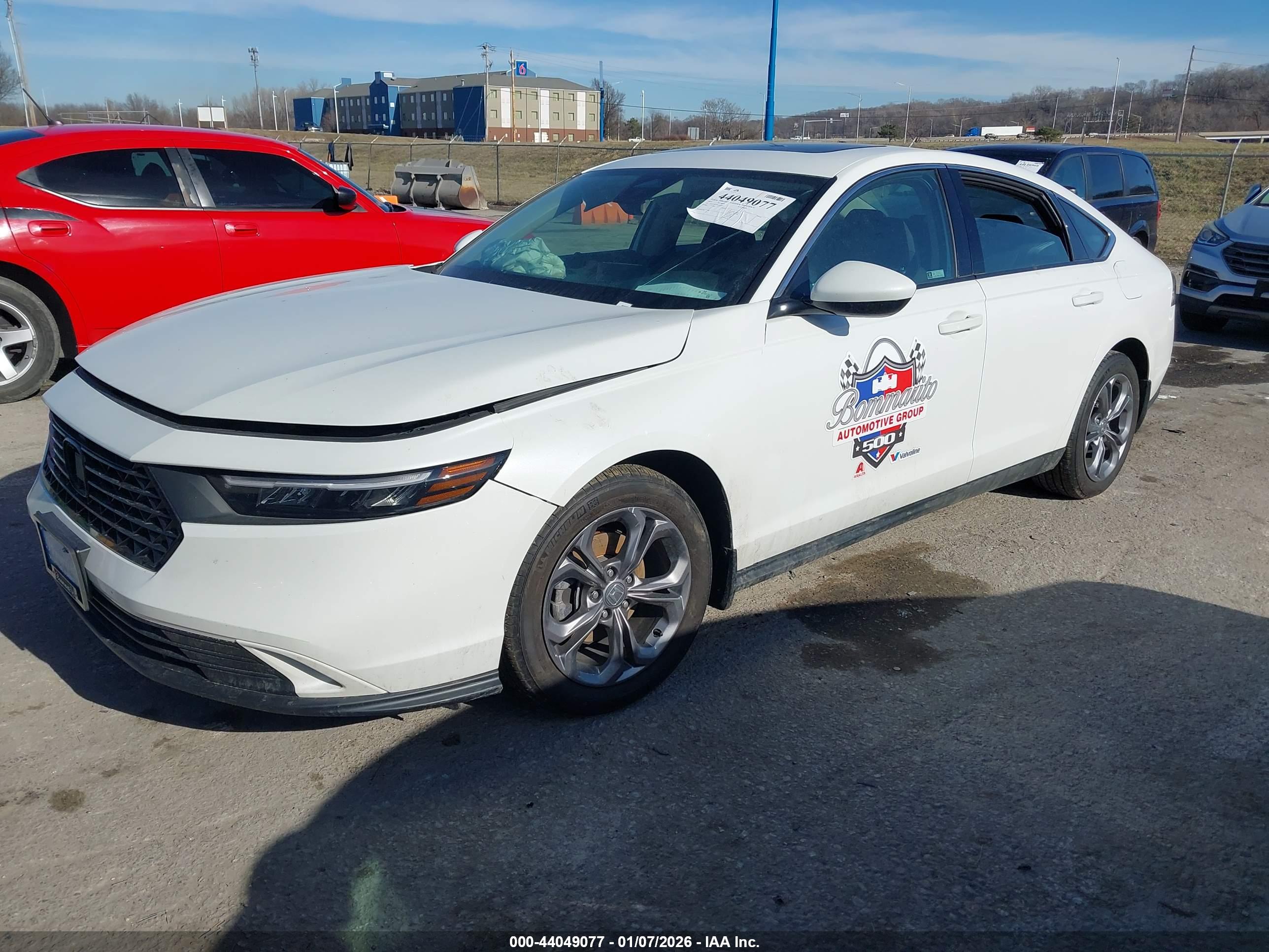 HONDA ACCORD image 2