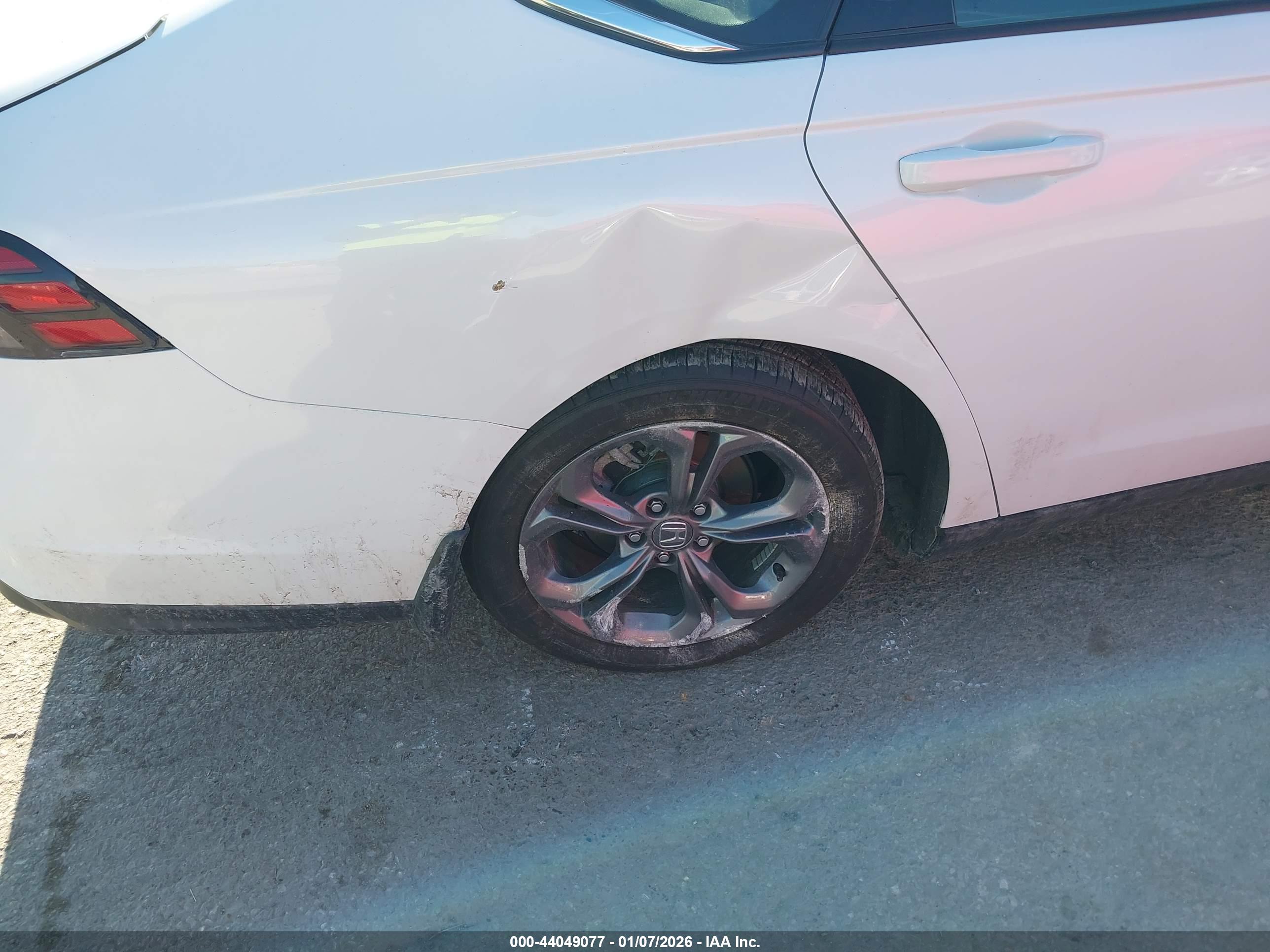HONDA ACCORD image 6