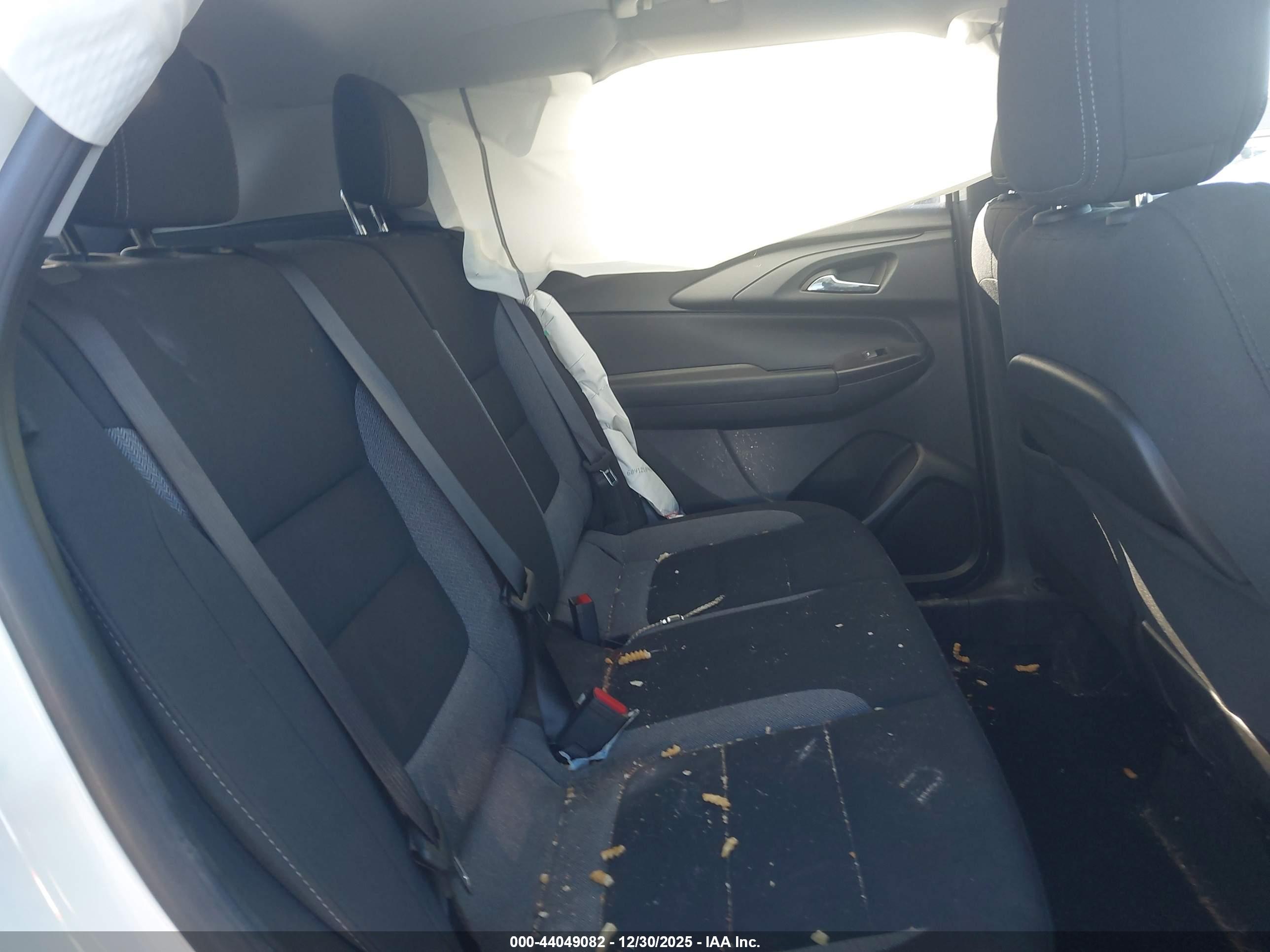 CHEVROLET TRAILBLAZER image 8