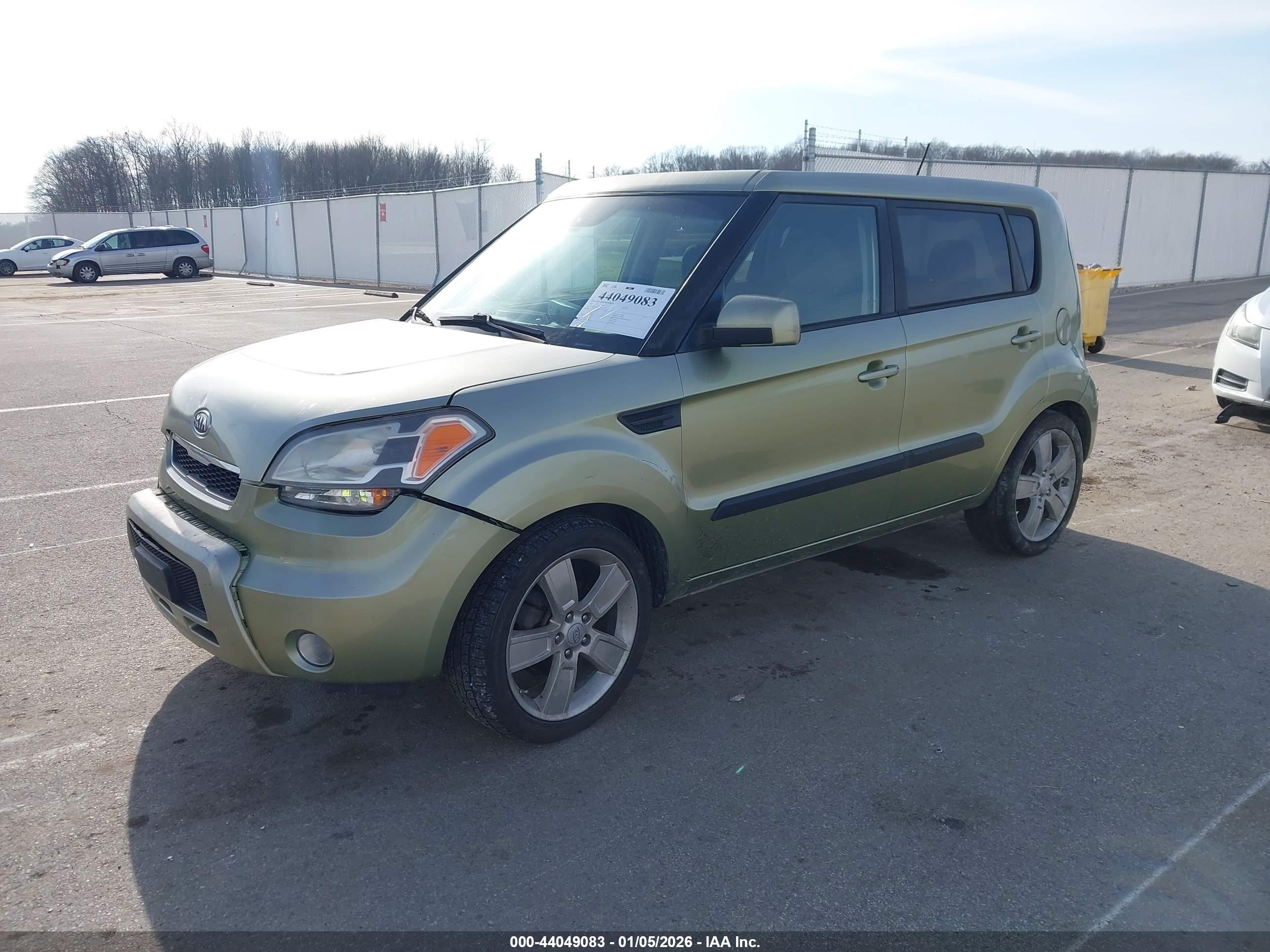 KIA SOUL image 2