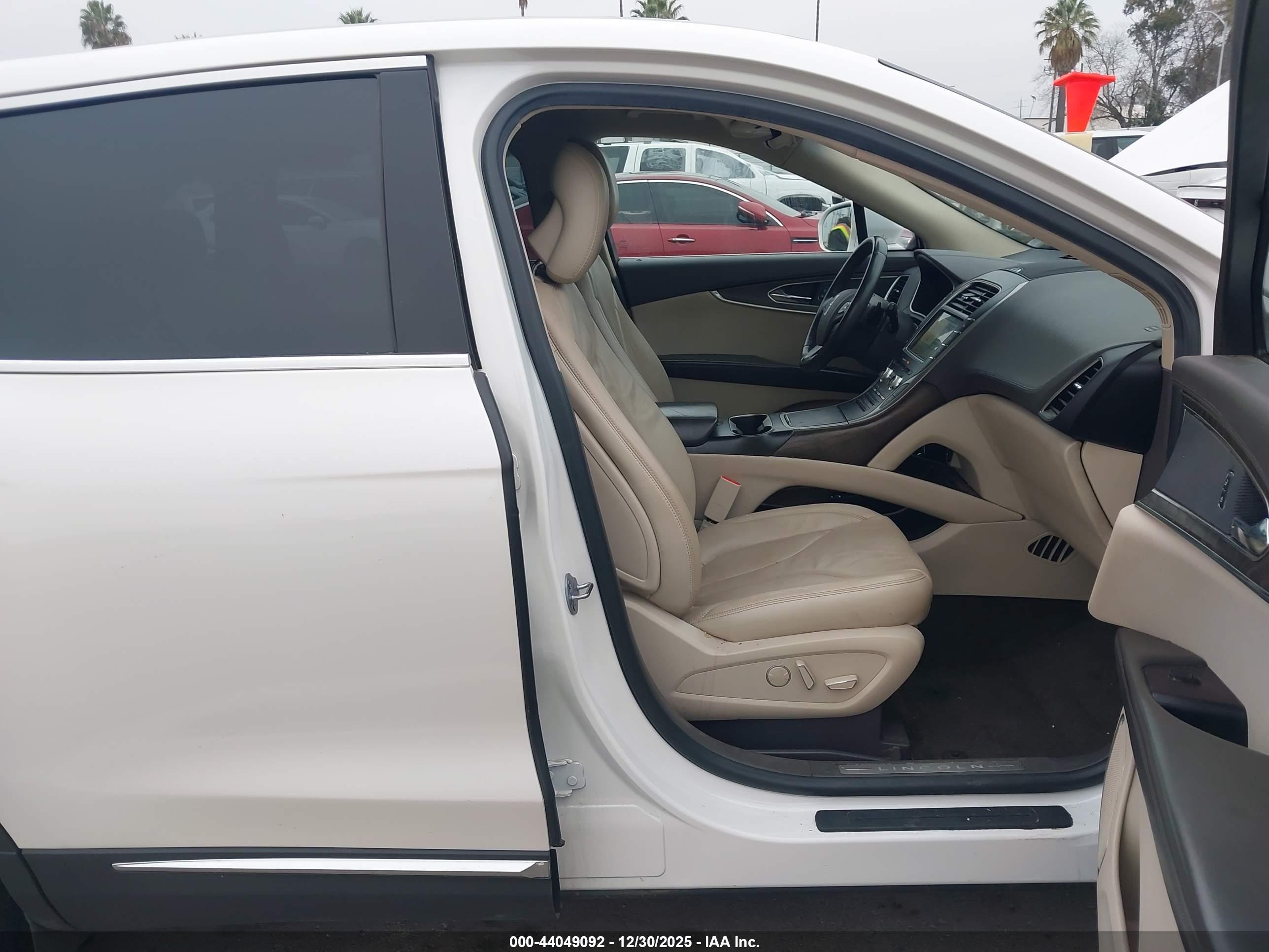 LINCOLN MKX image 5