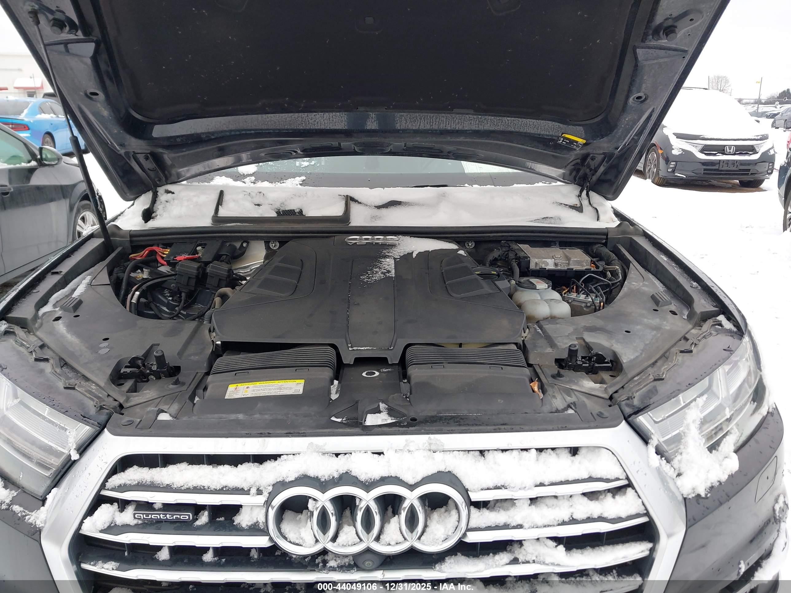 AUDI Q7 image 10