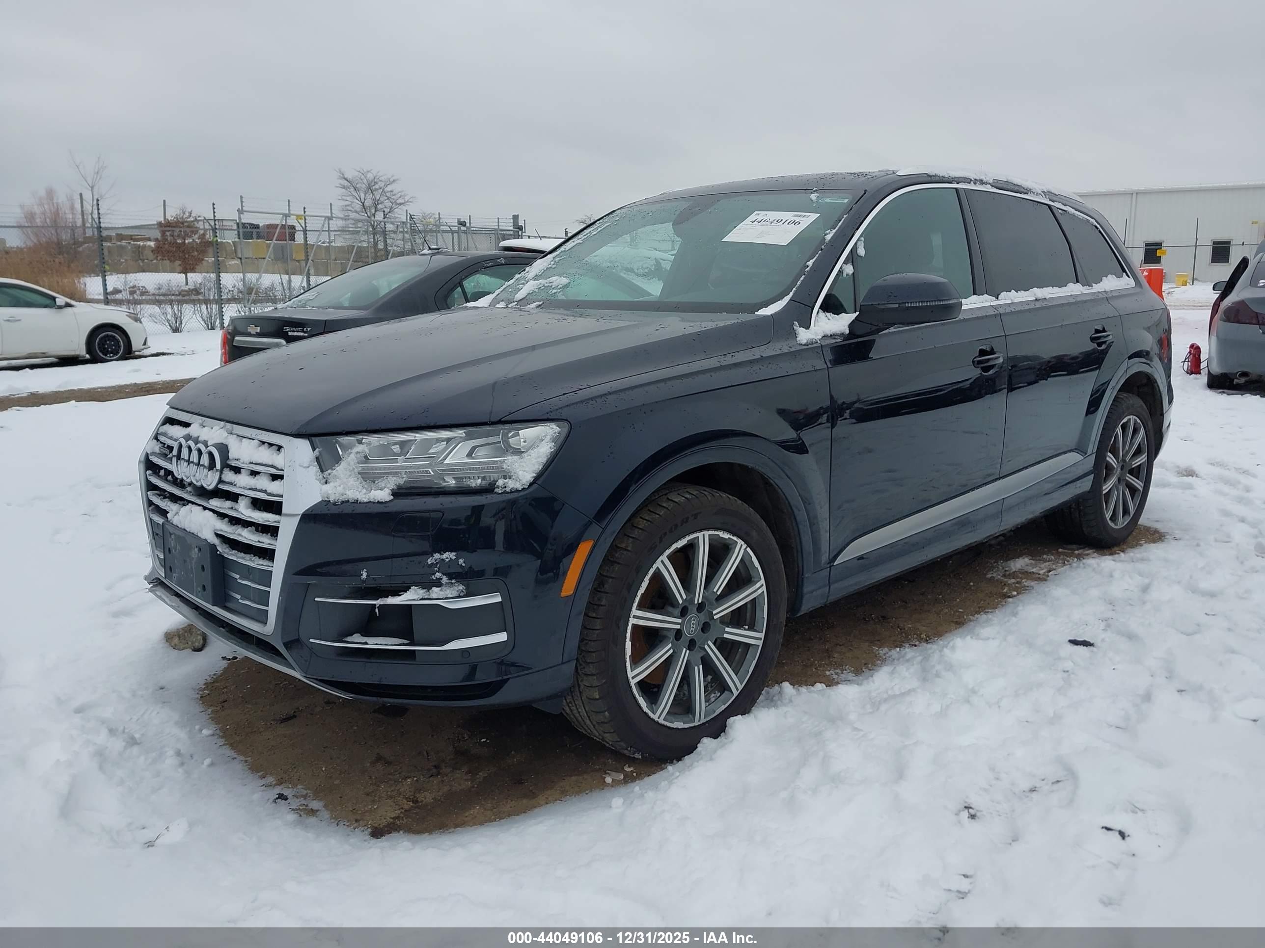 AUDI Q7 image 2
