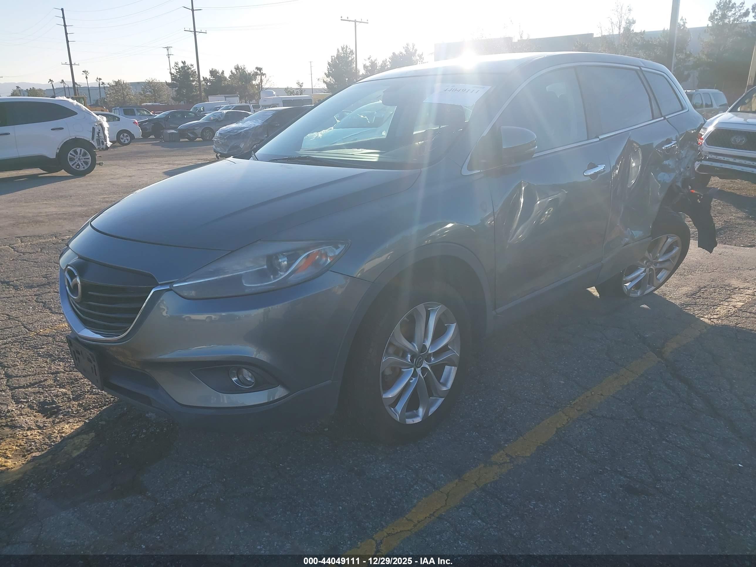 MAZDA CX-9 image 2