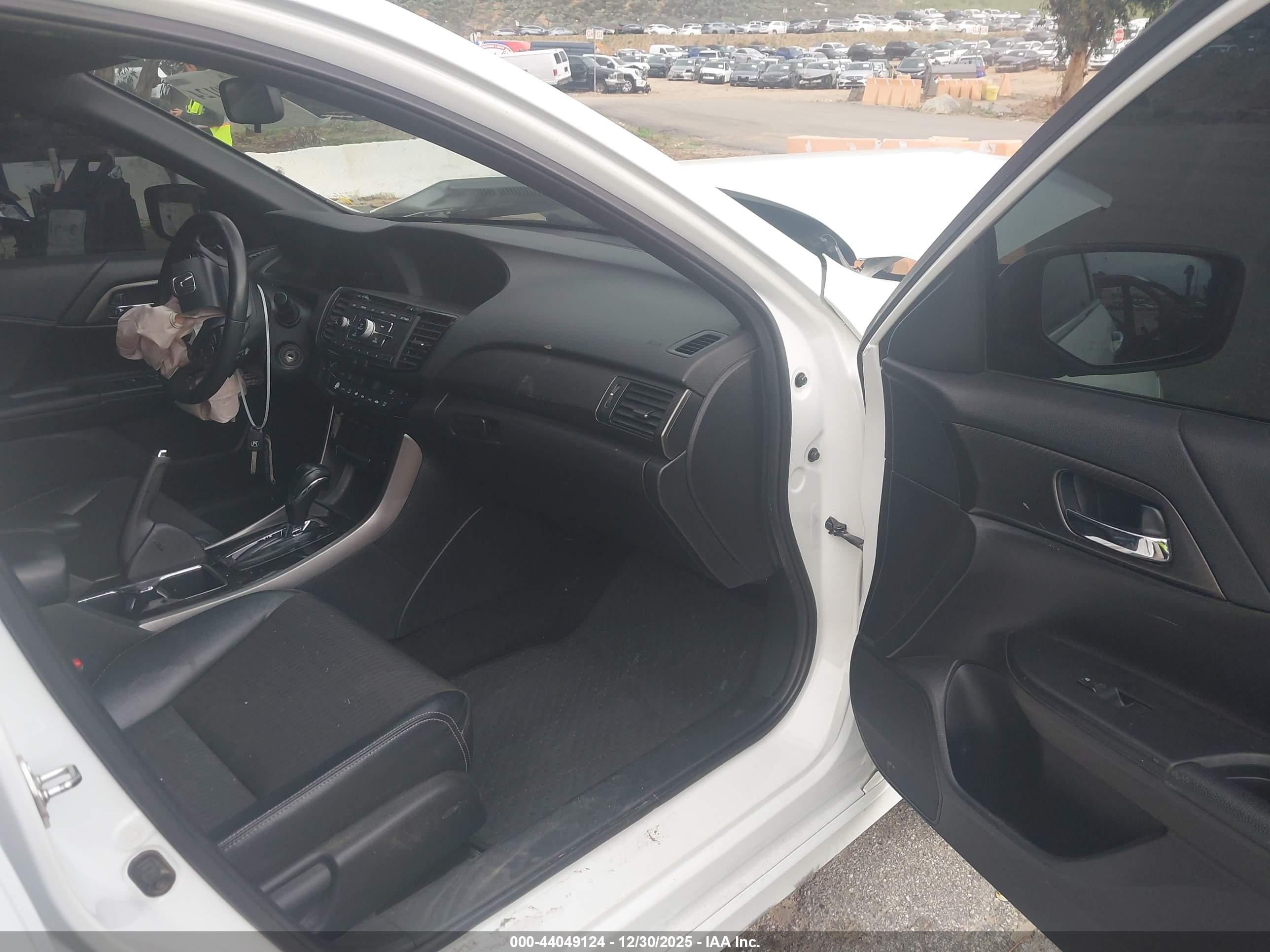 HONDA ACCORD image 5