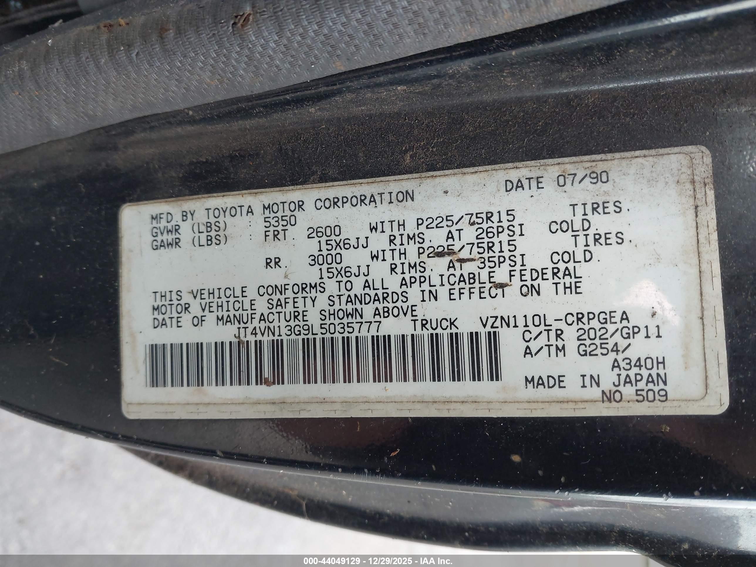 TOYOTA PICKUP image 9