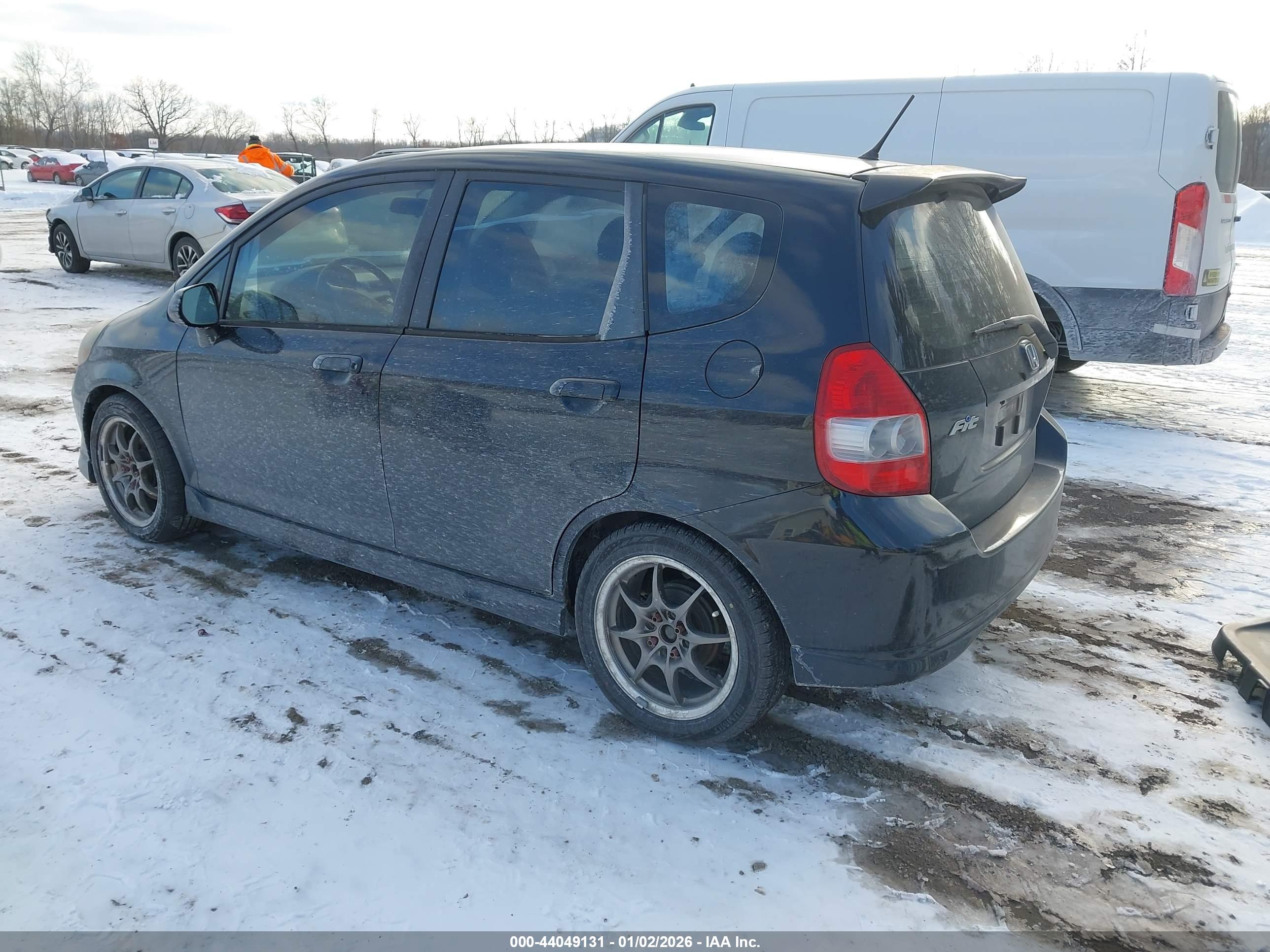 HONDA FIT image 3