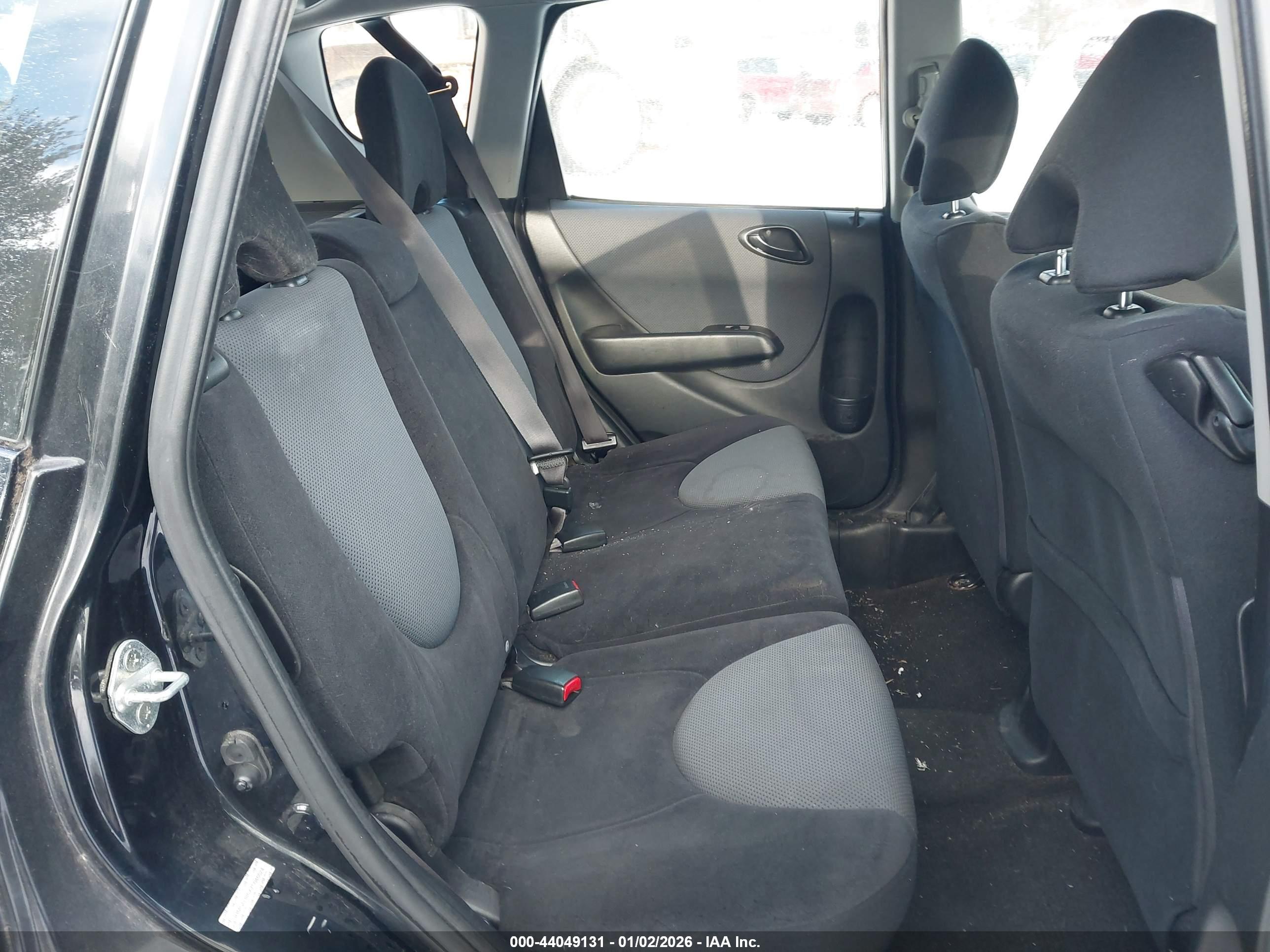 HONDA FIT image 8