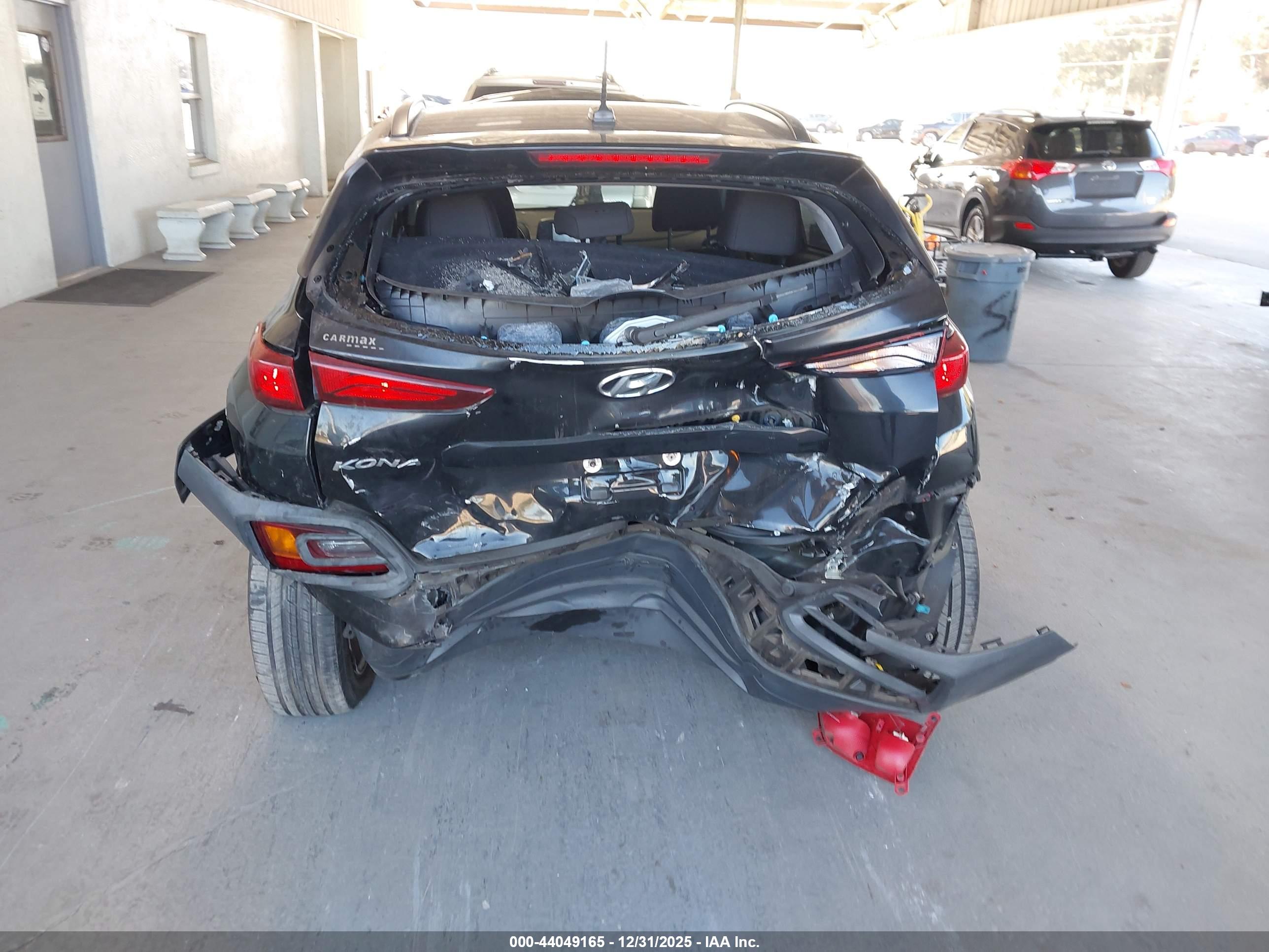 HYUNDAI KONA image 6