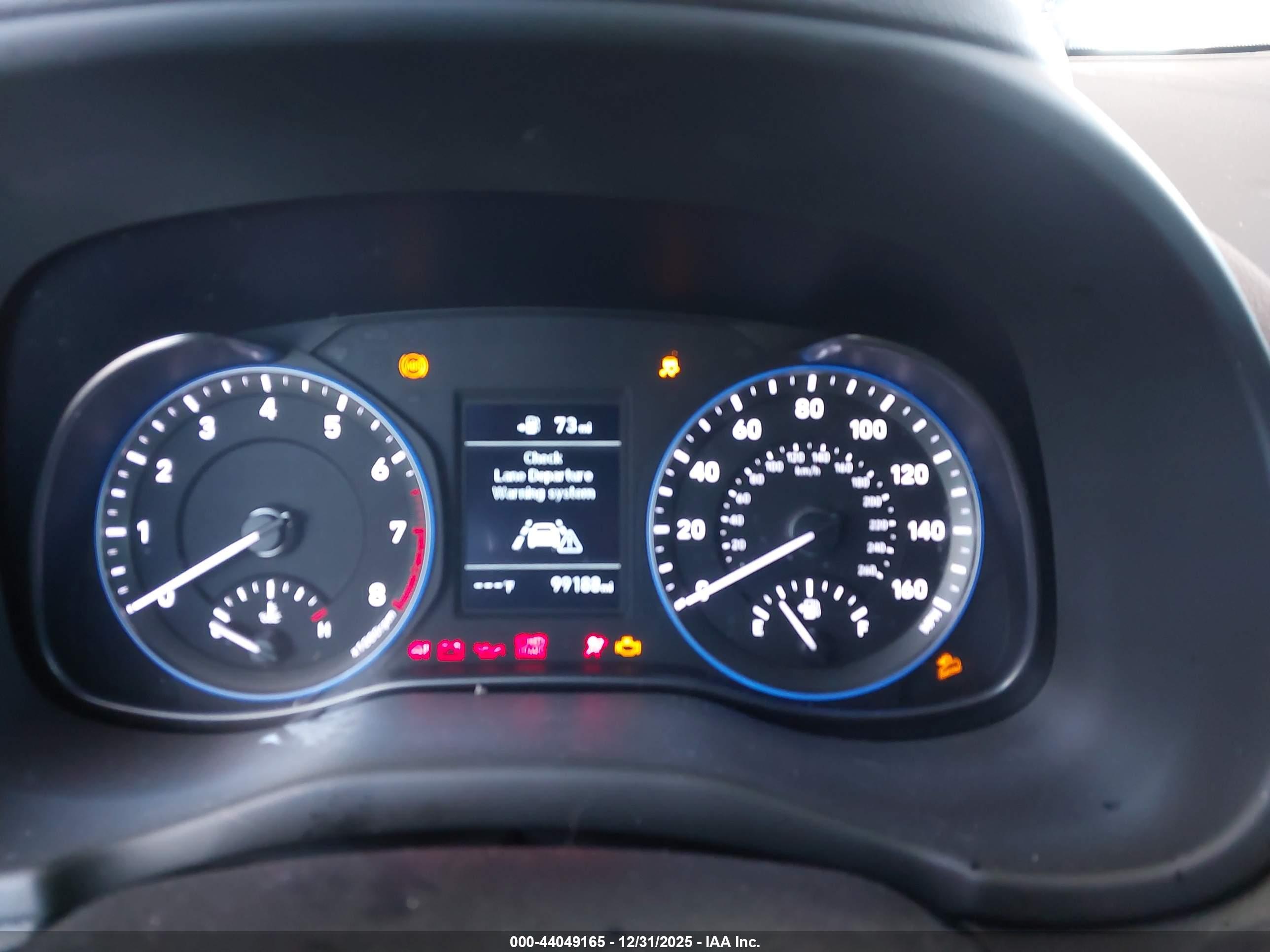 HYUNDAI KONA image 7