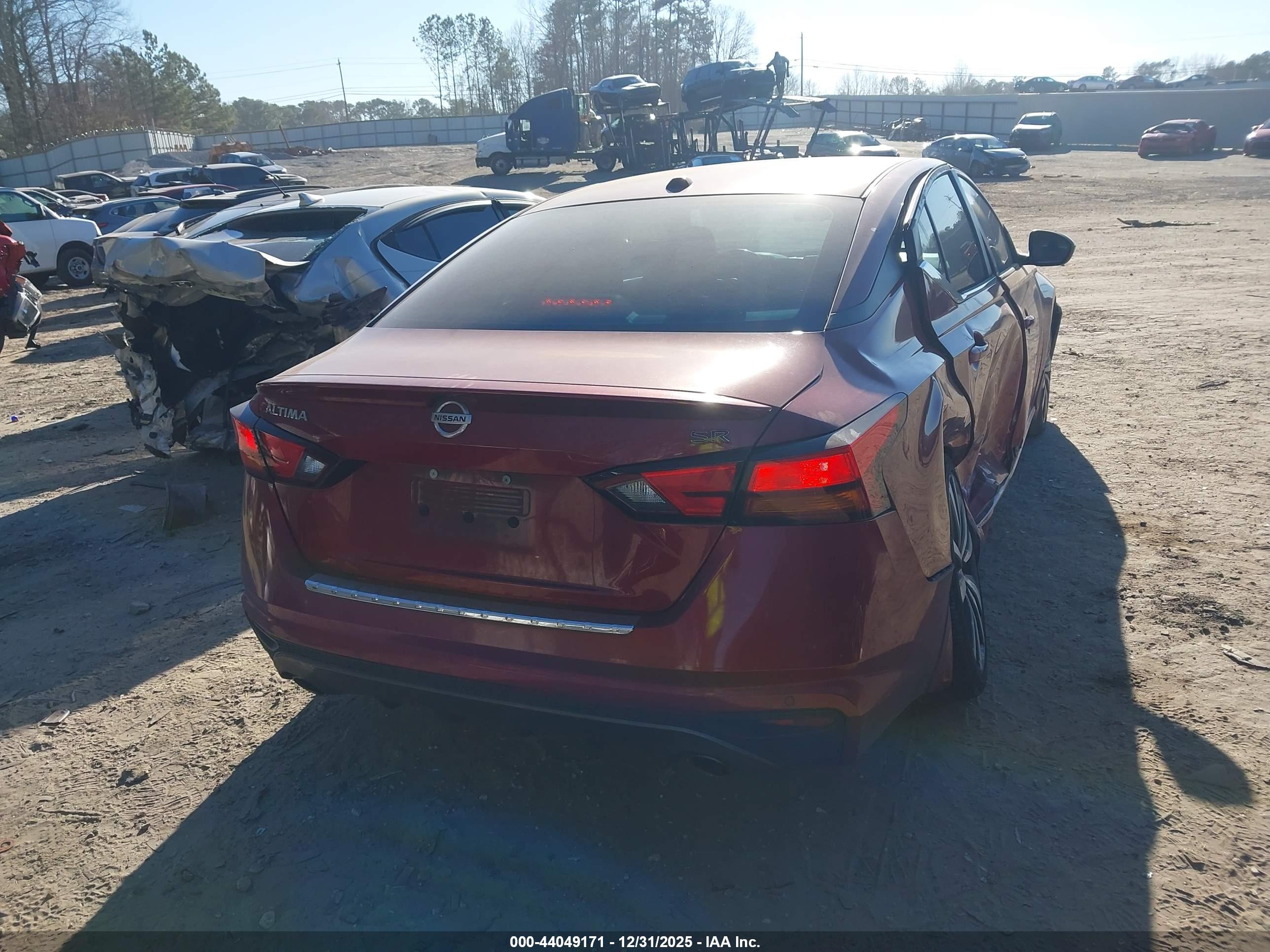 NISSAN ALTIMA image 4