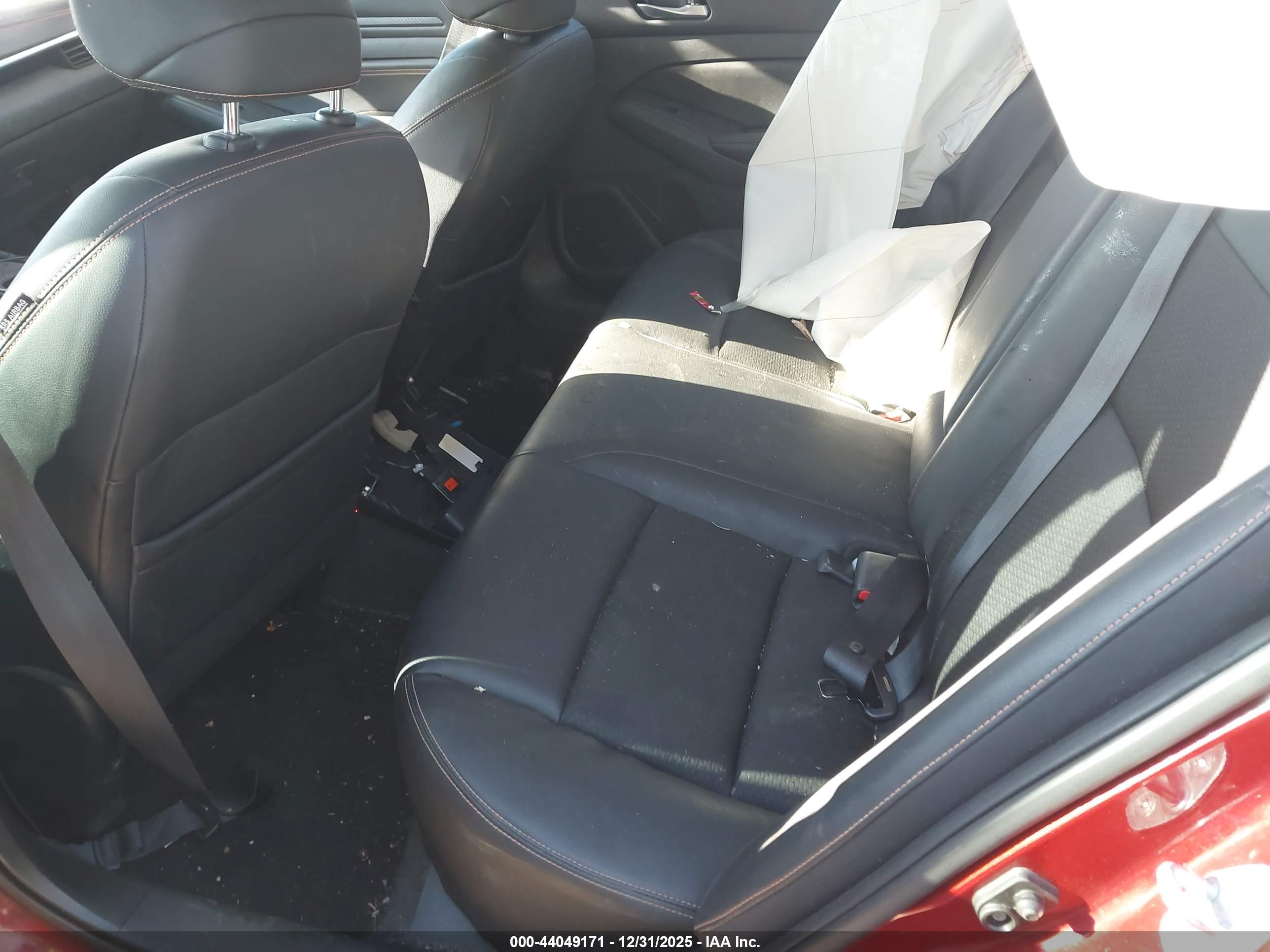 NISSAN ALTIMA image 8