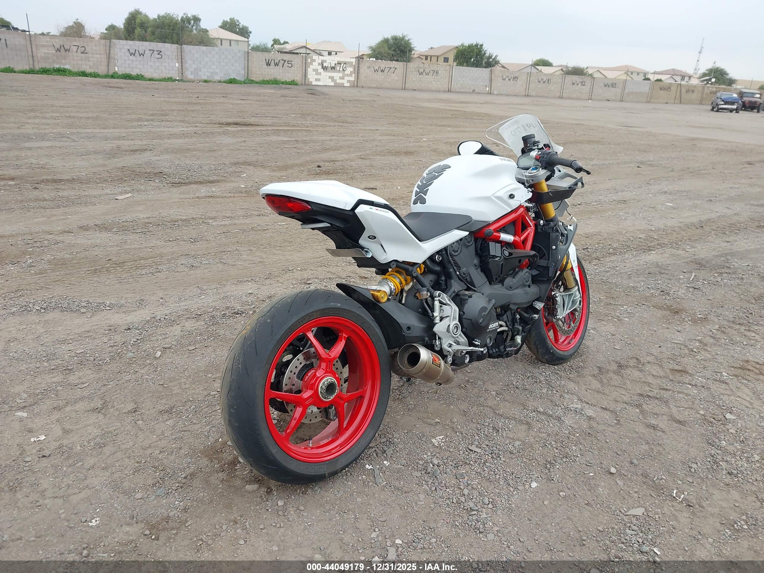 DUCATI SUPERSPORT image 4
