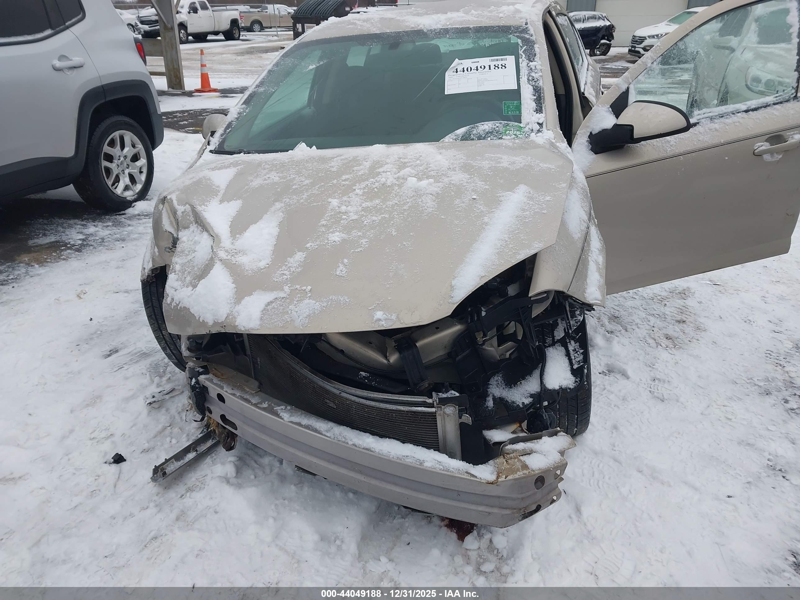 CHEVROLET COBALT image 6