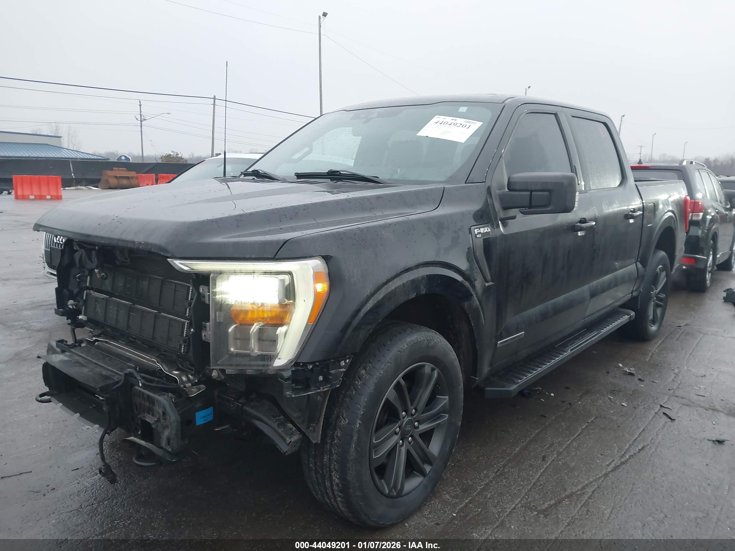 FORD F-150 image 2