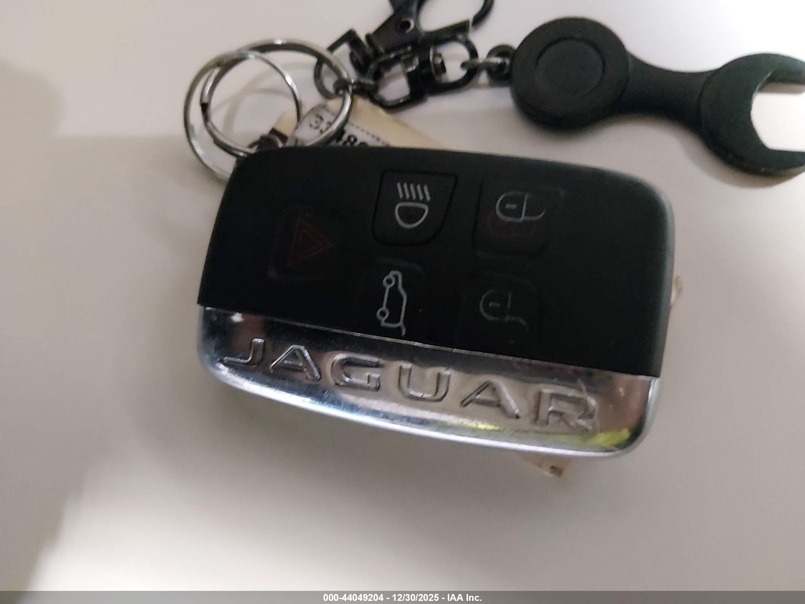 JAGUAR F-PACE image 11