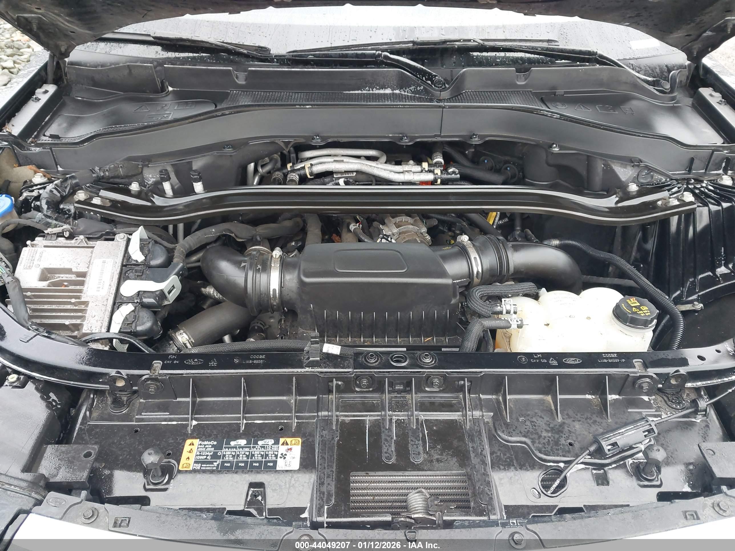 FORD EXPLORER image 10