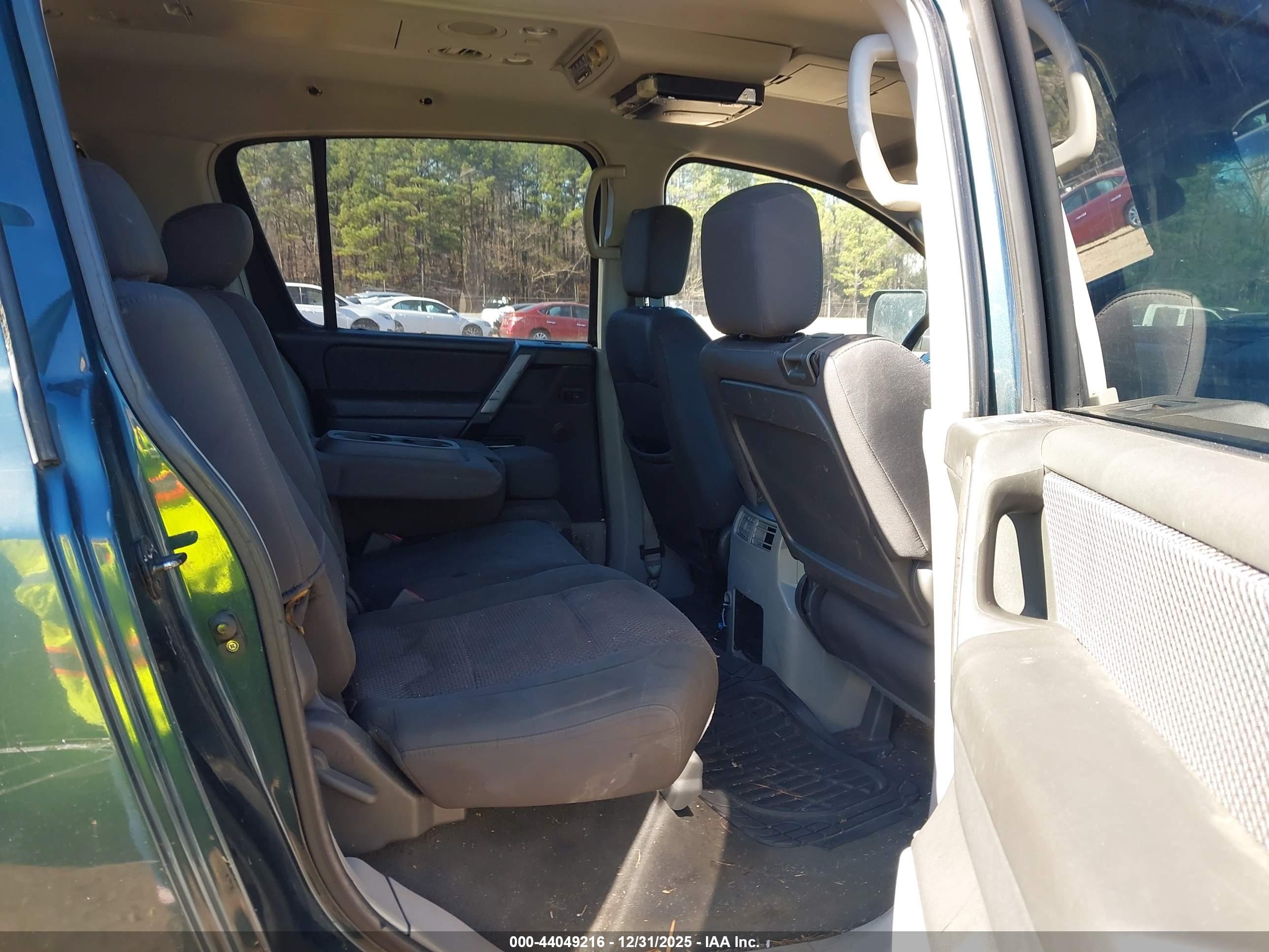 NISSAN PATHFINDER image 8