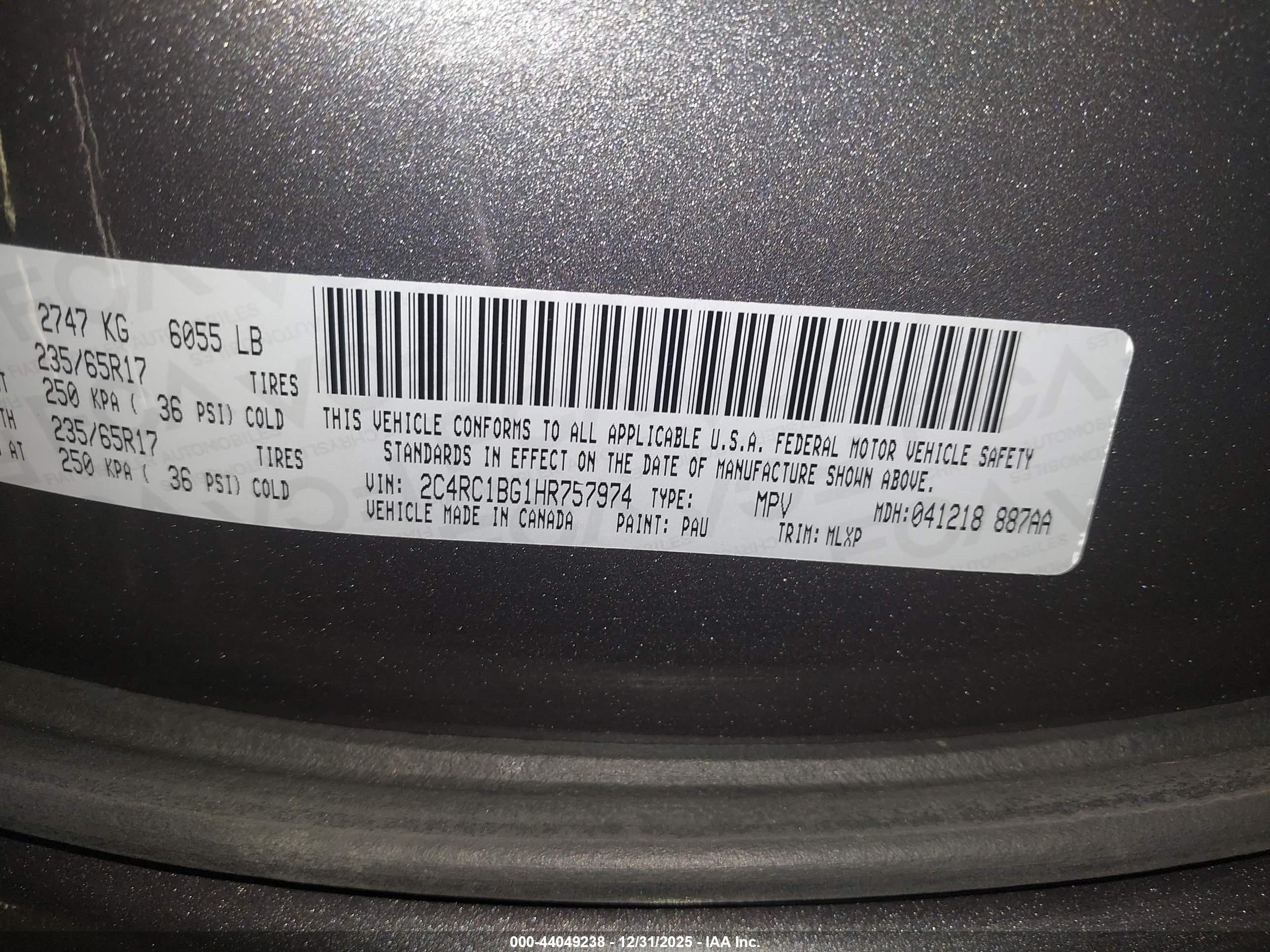 CHRYSLER PACIFICA image 9