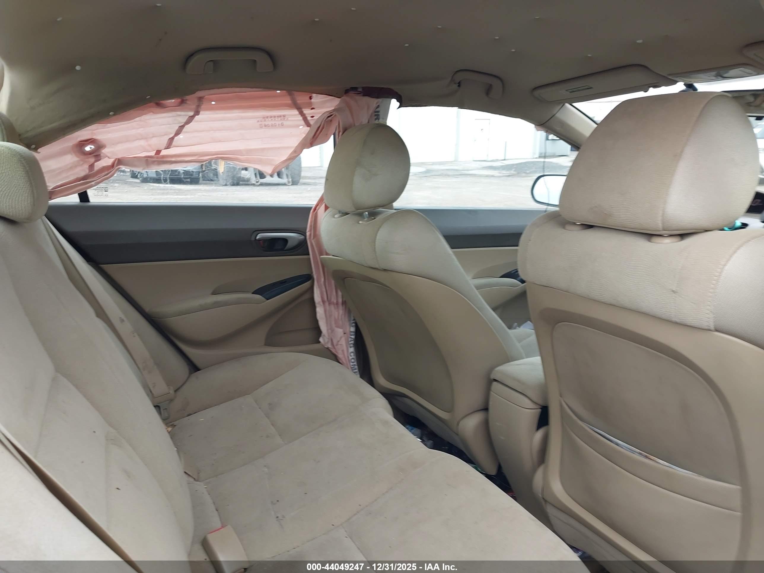 HONDA CIVIC image 8