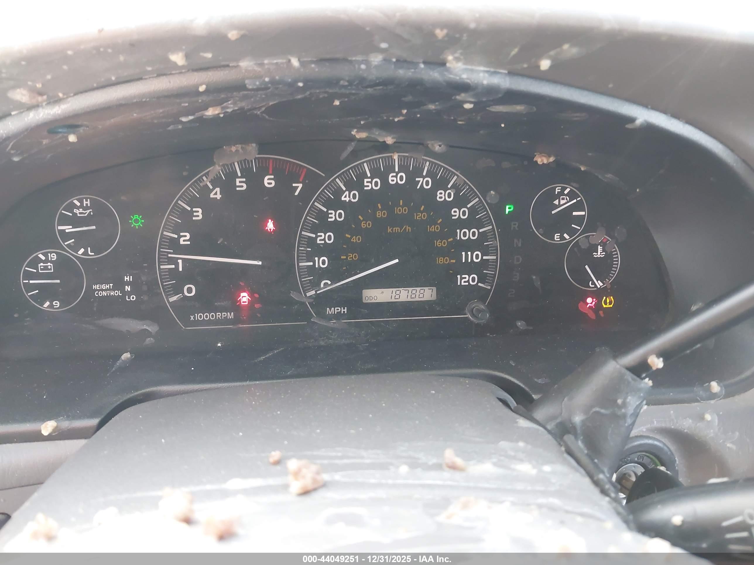 TOYOTA SEQUOIA image 7