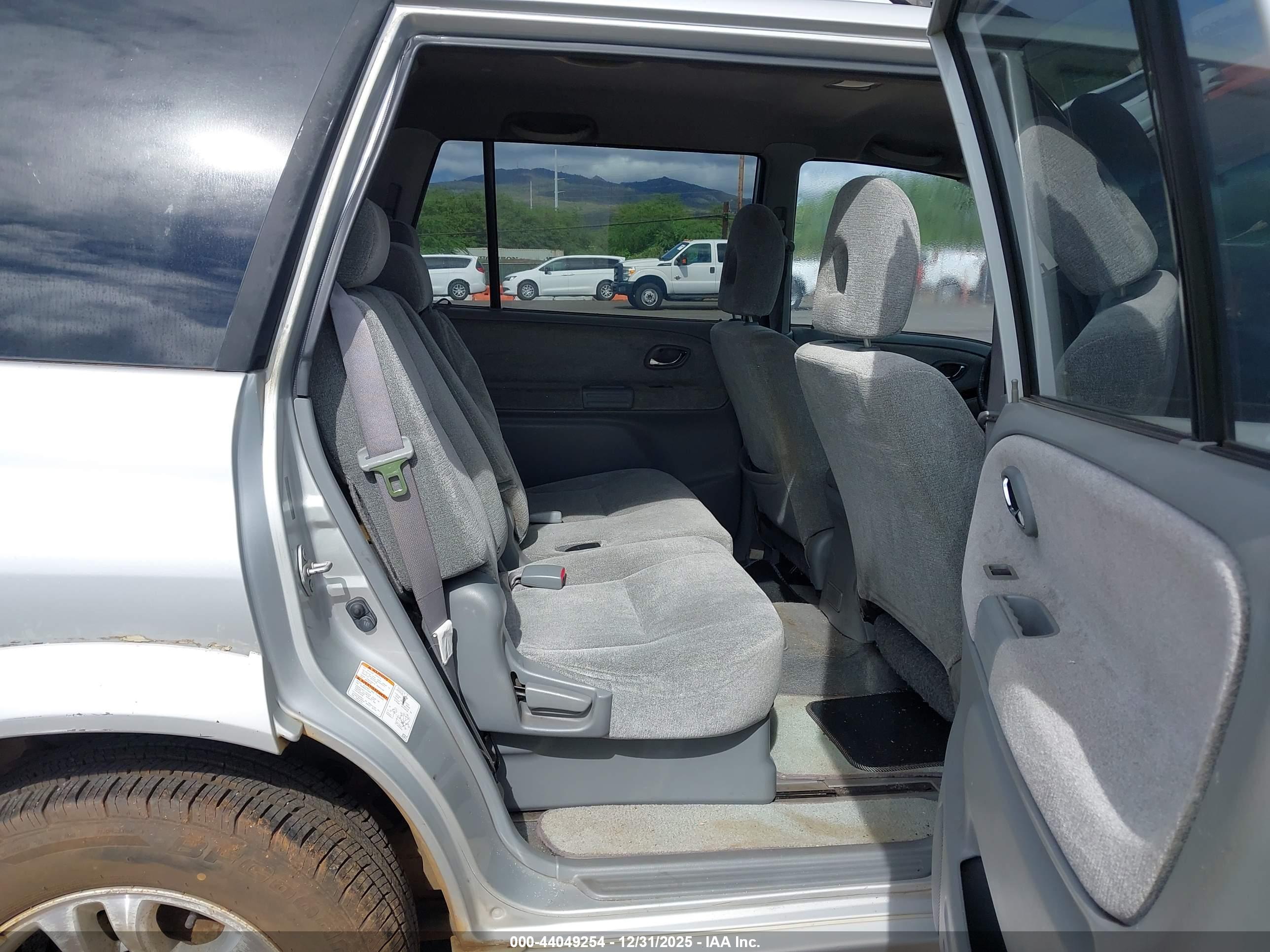 SUZUKI XL-7 image 8