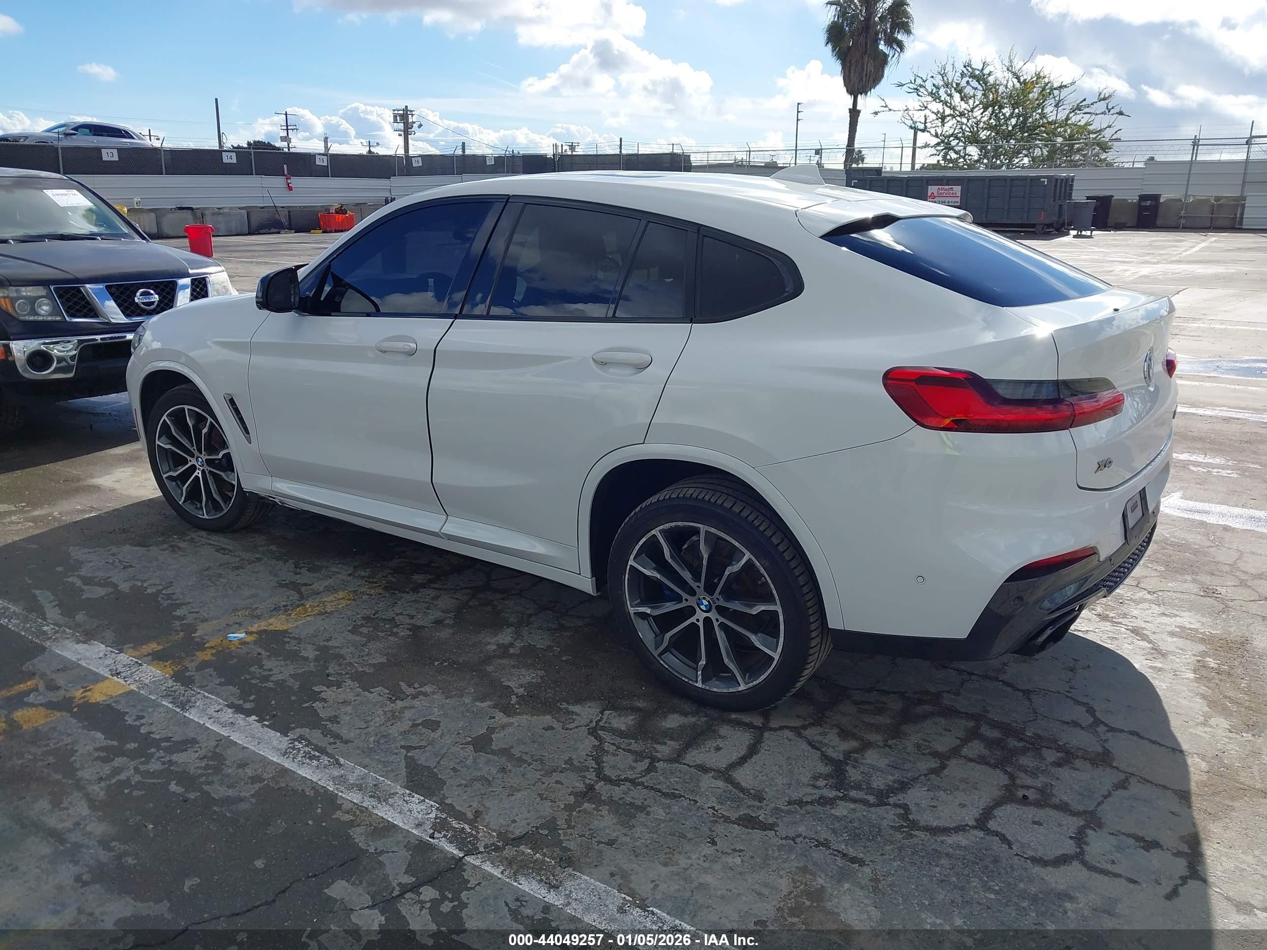 BMW X4 image 3