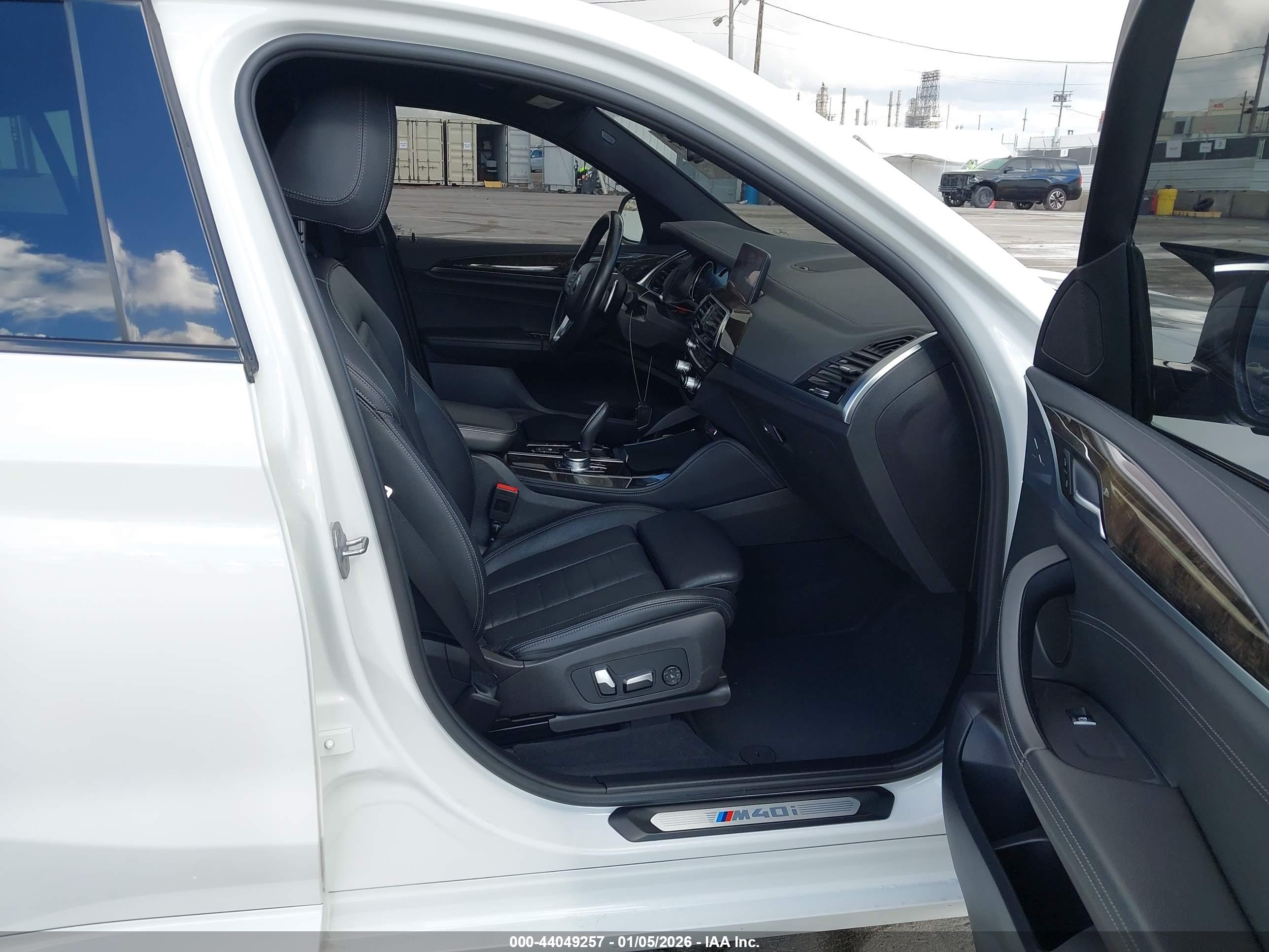 BMW X4 image 5