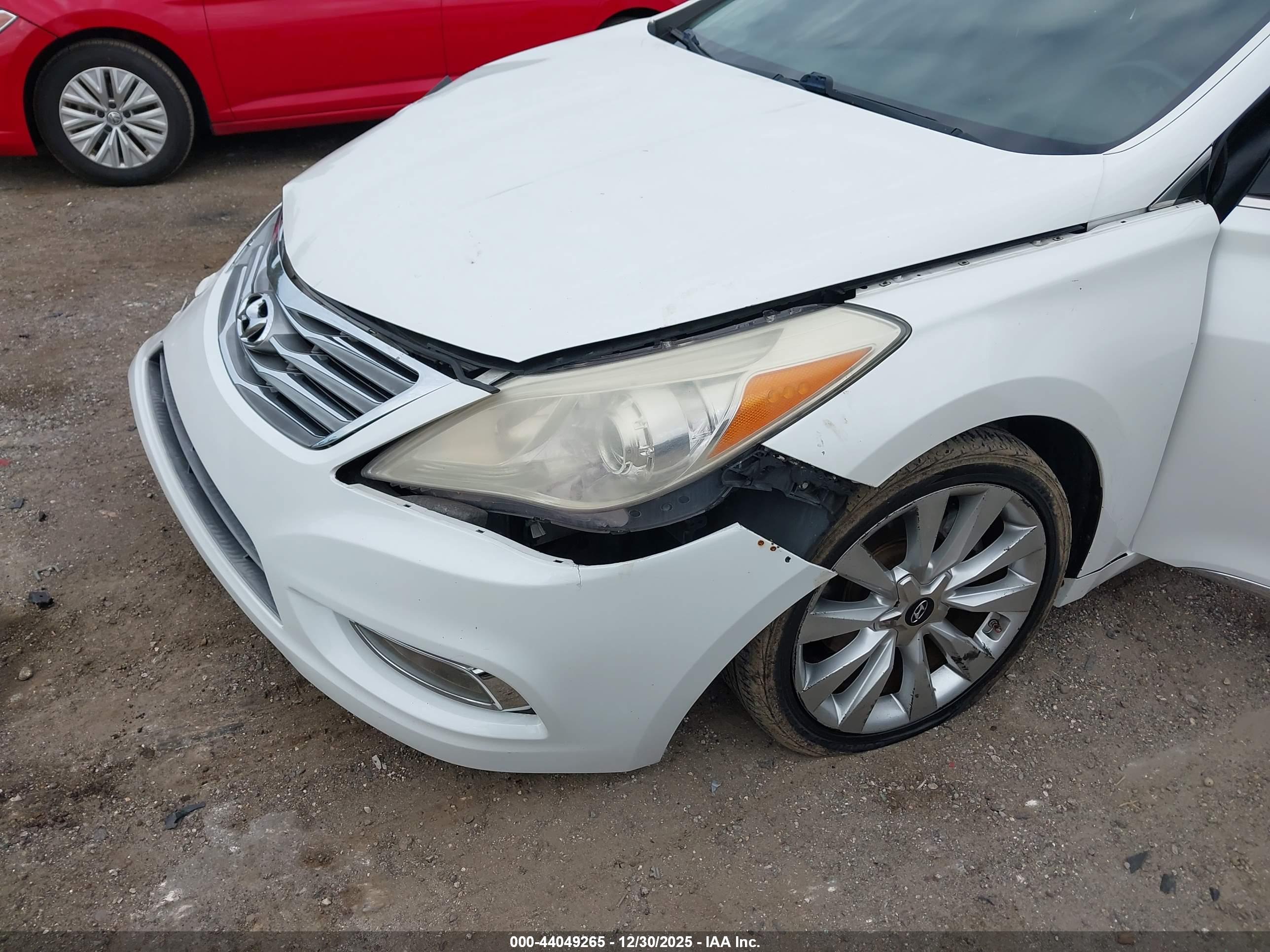 HYUNDAI AZERA image 6