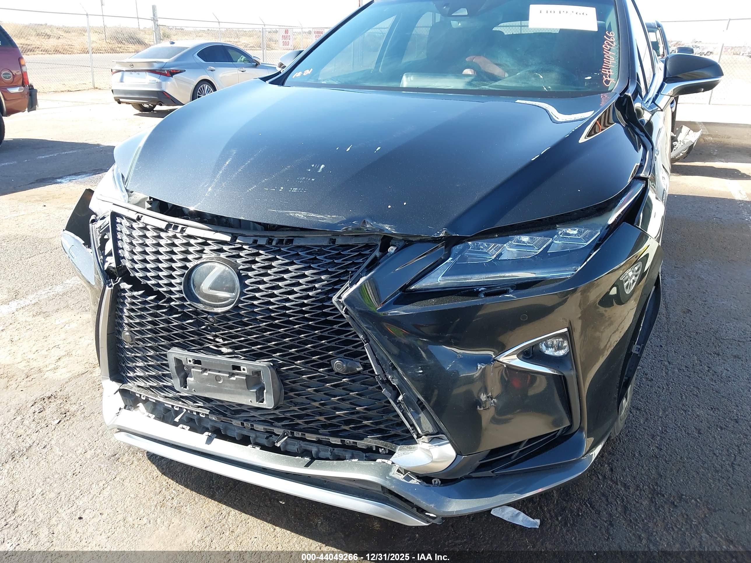 LEXUS RX image 6