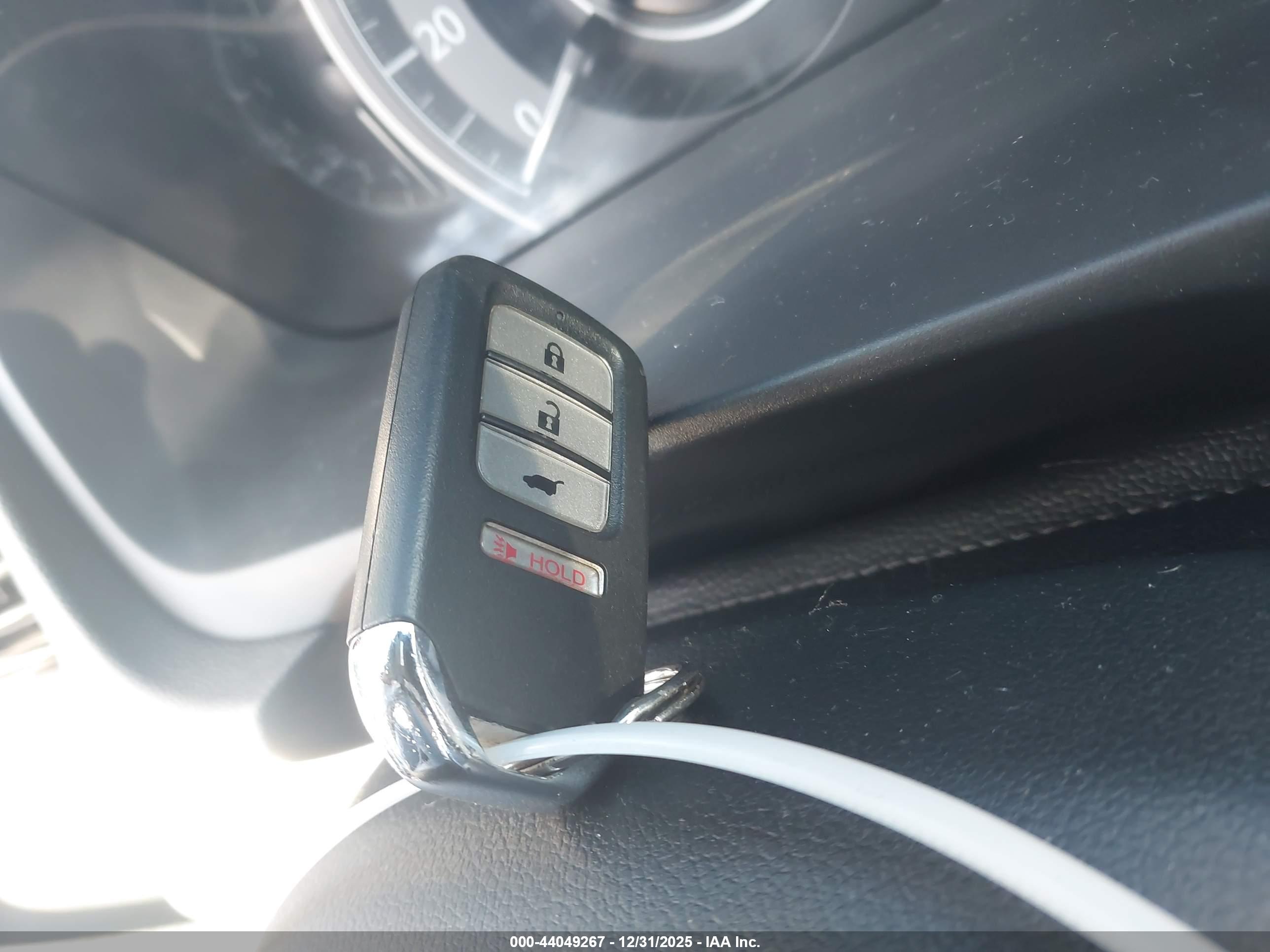 HONDA CR-V image 11