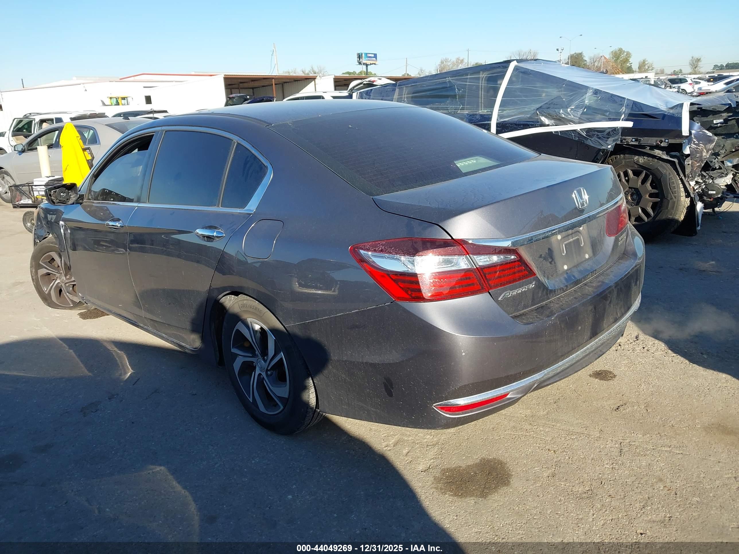 HONDA ACCORD image 3
