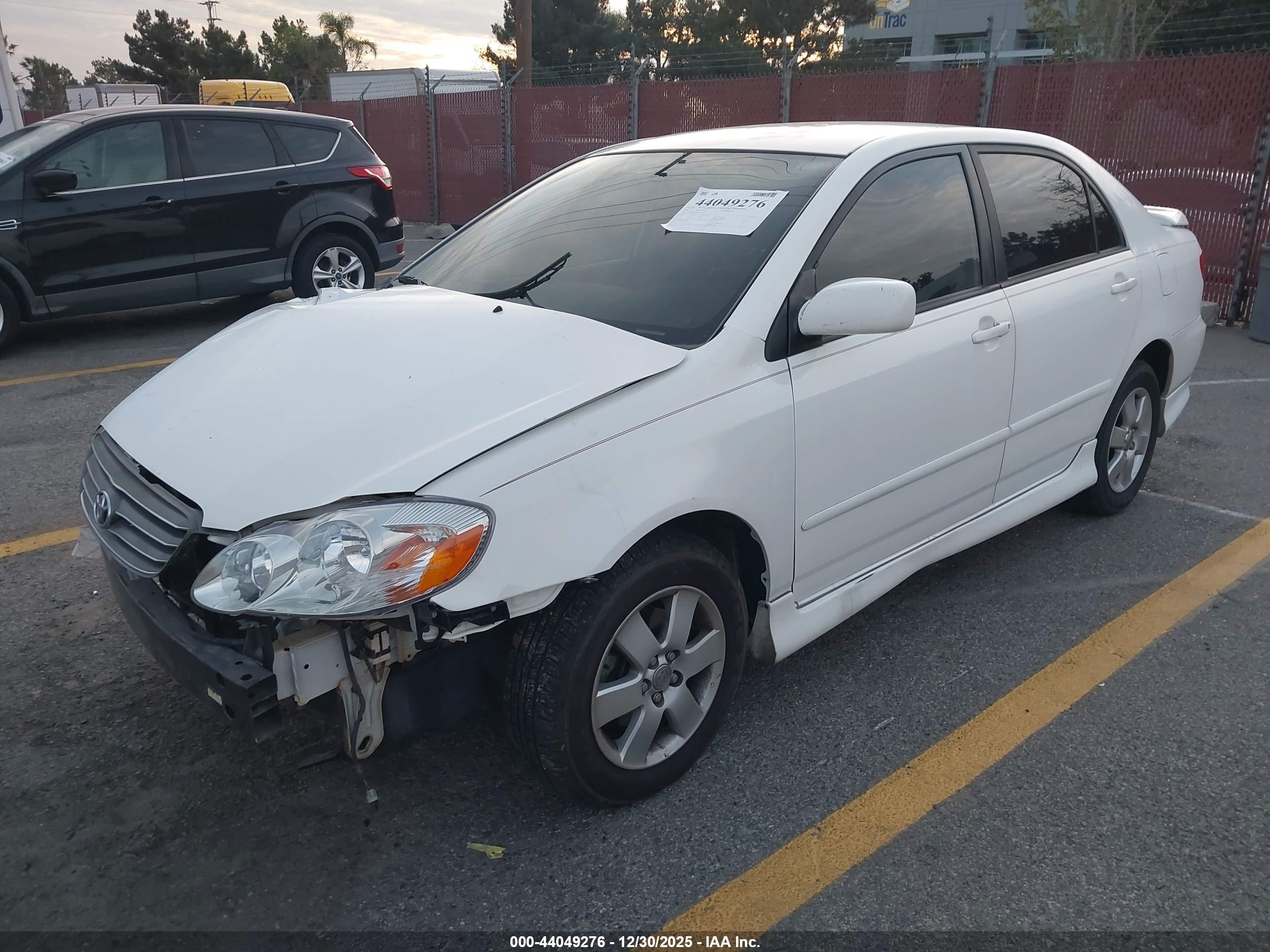 TOYOTA COROLLA image 2