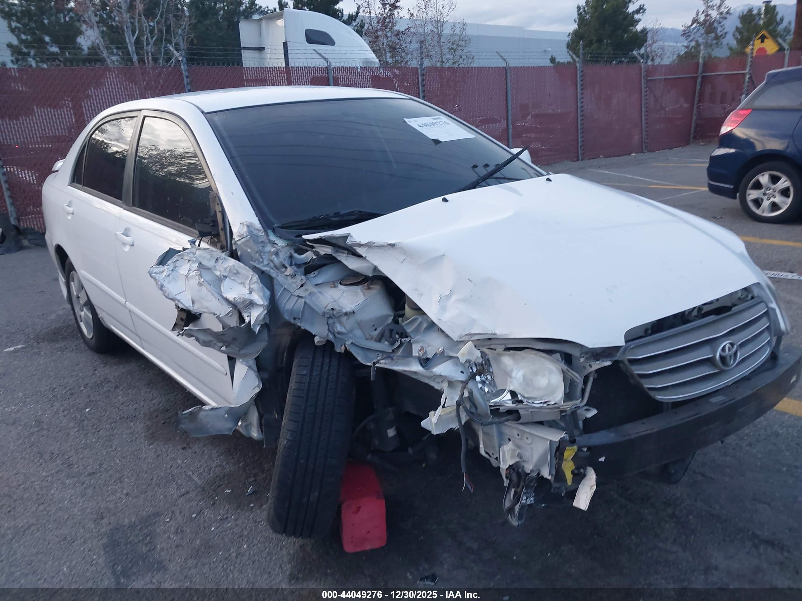 TOYOTA COROLLA image 6