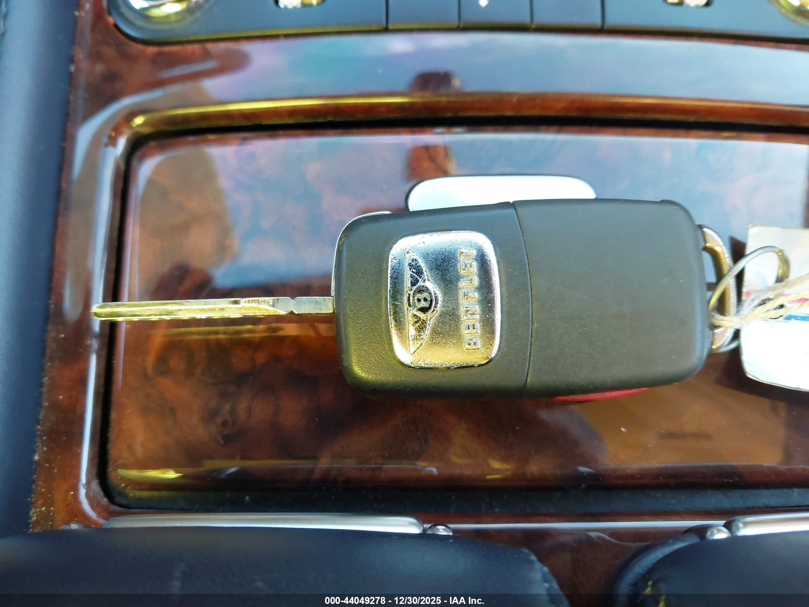 BENTLEY CONTINENTAL image 11