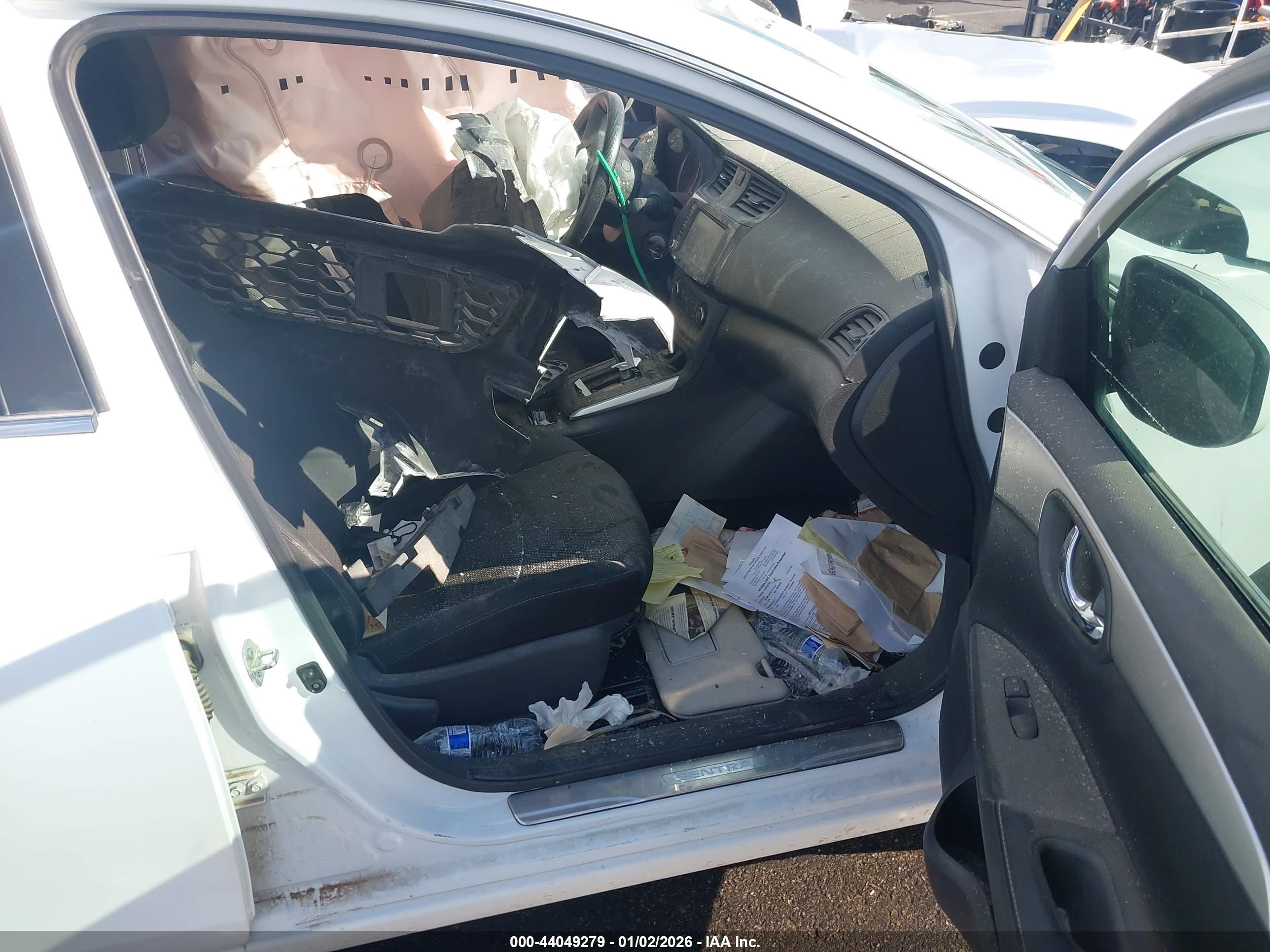NISSAN SENTRA image 5