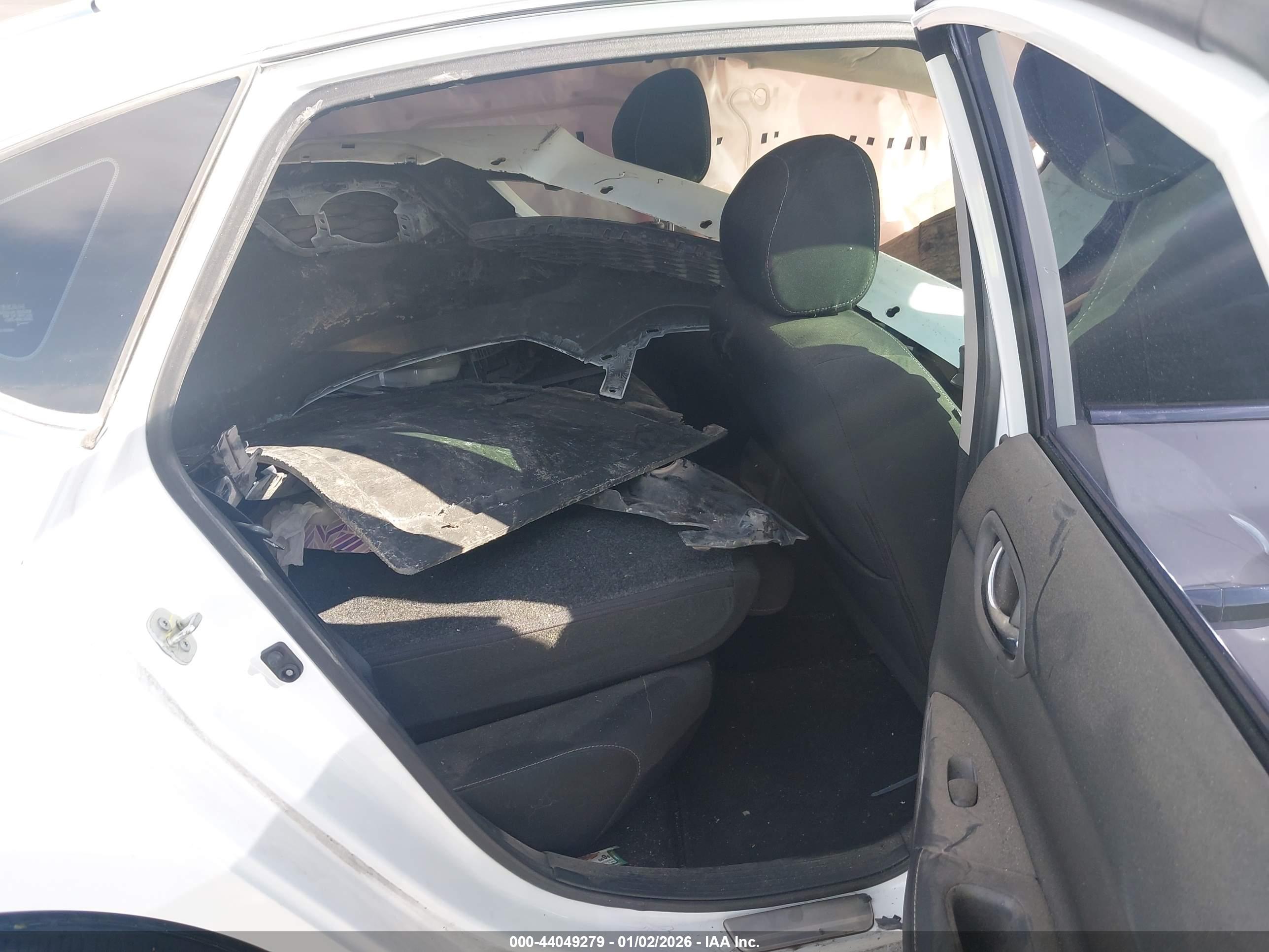 NISSAN SENTRA image 8