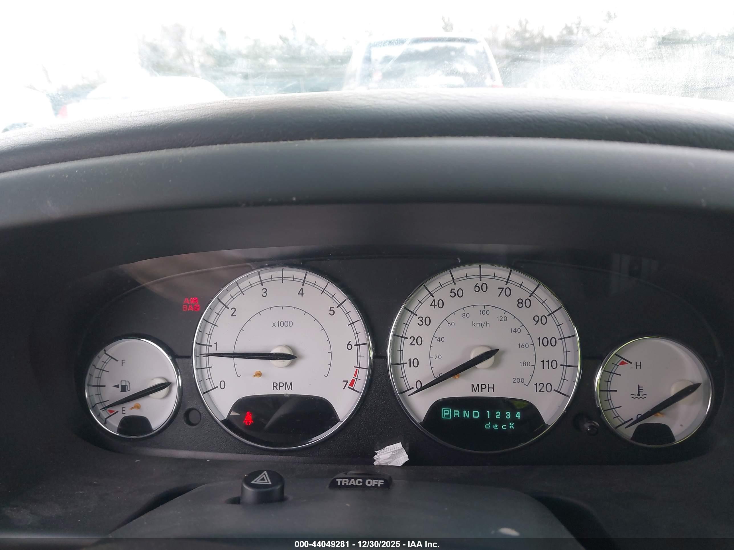 CHRYSLER SEBRING image 7