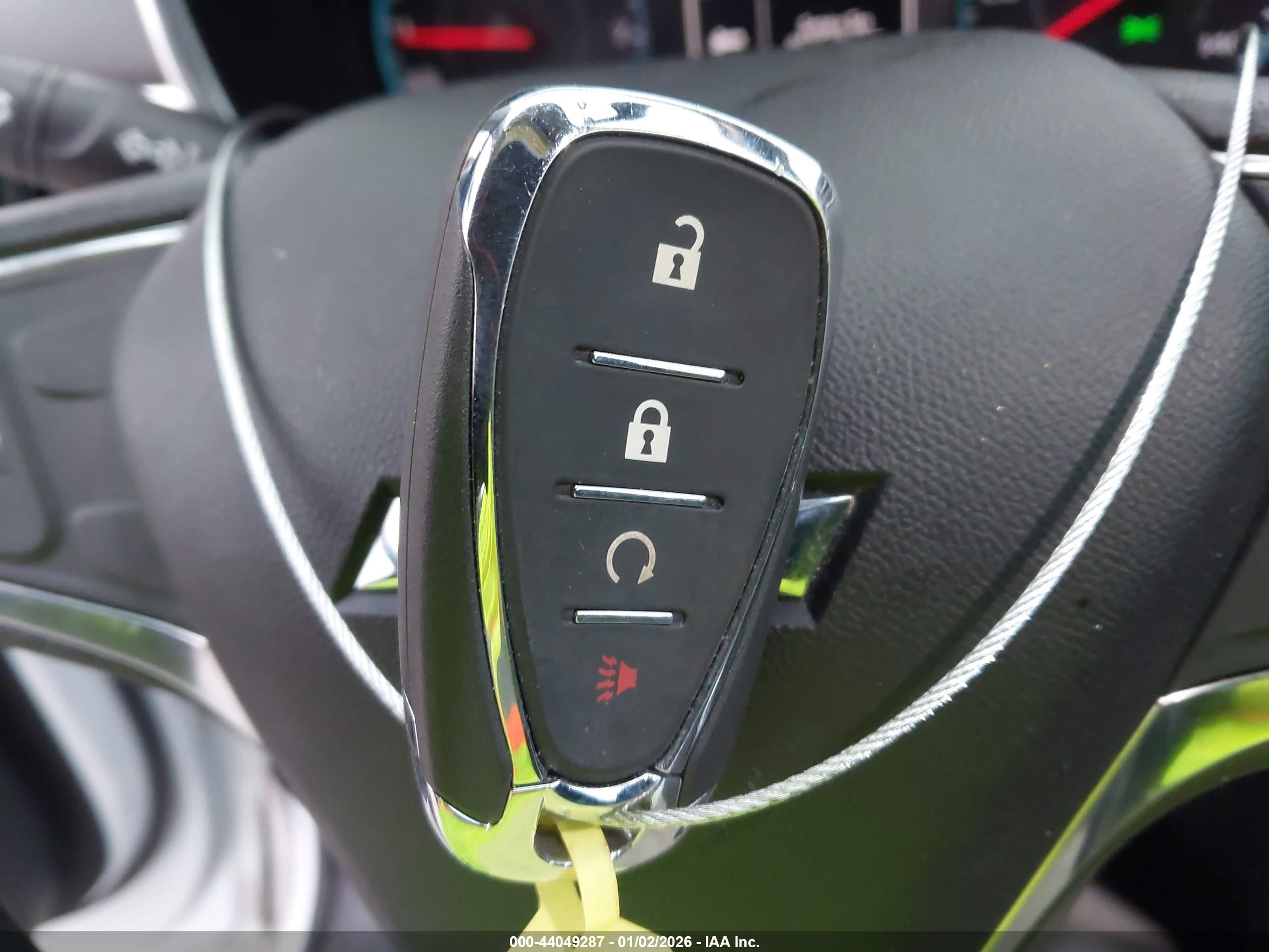 CHEVROLET EQUINOX image 11