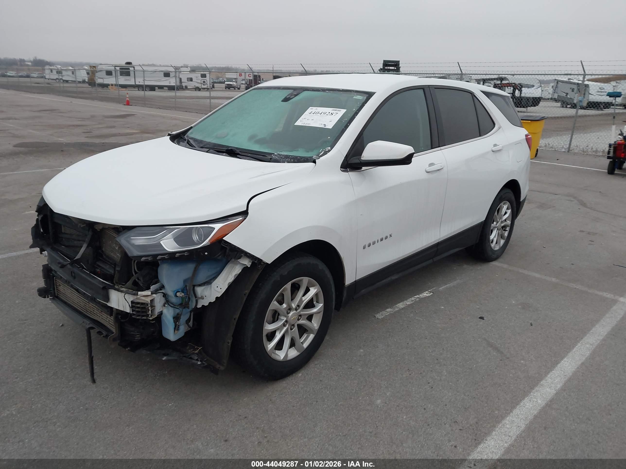 CHEVROLET EQUINOX image 2