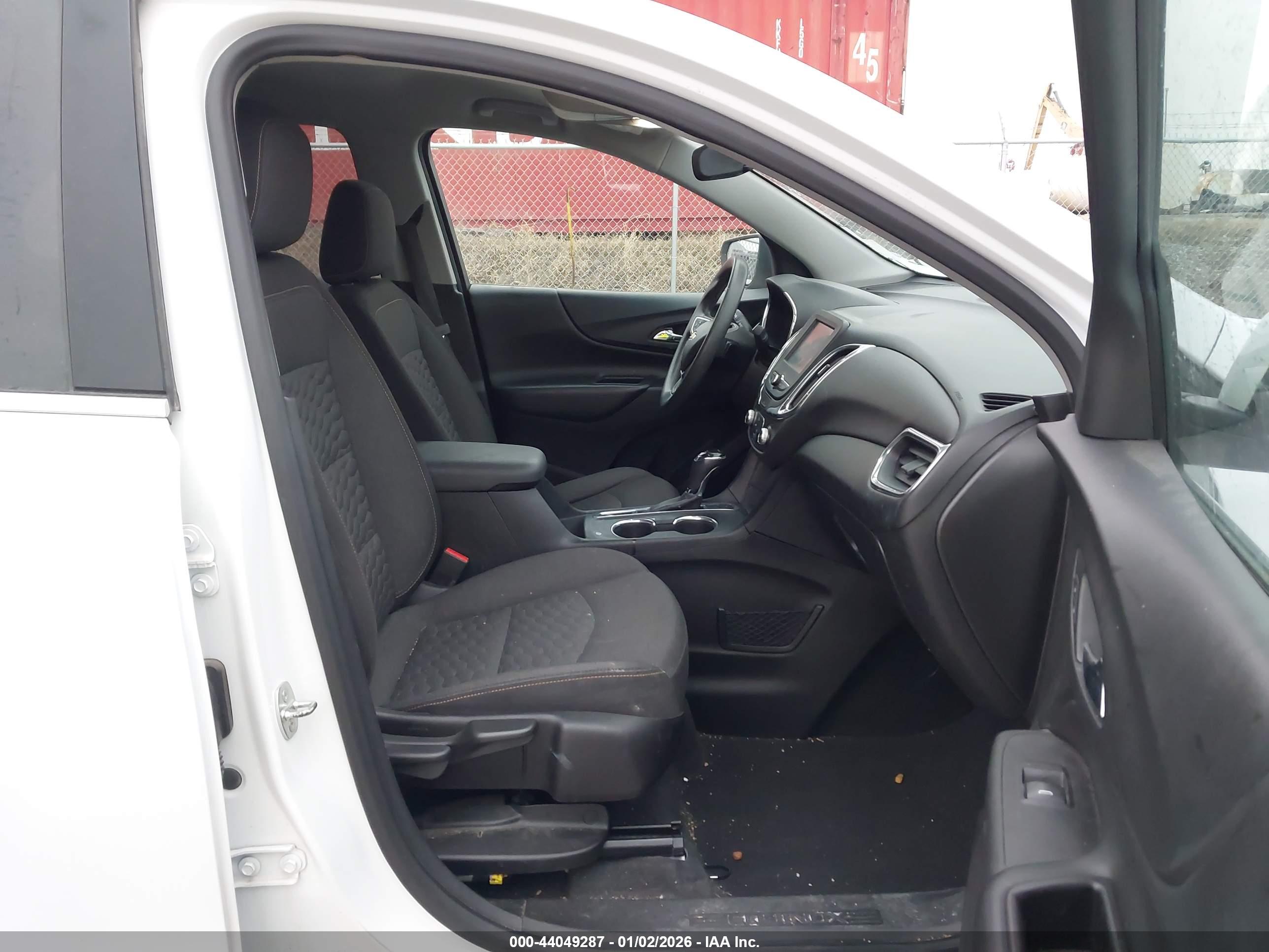 CHEVROLET EQUINOX image 5