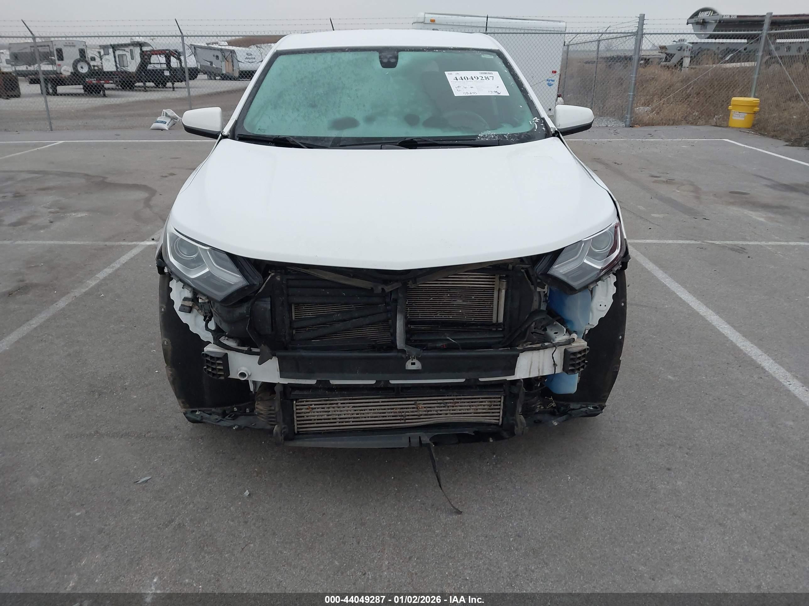 CHEVROLET EQUINOX image 6