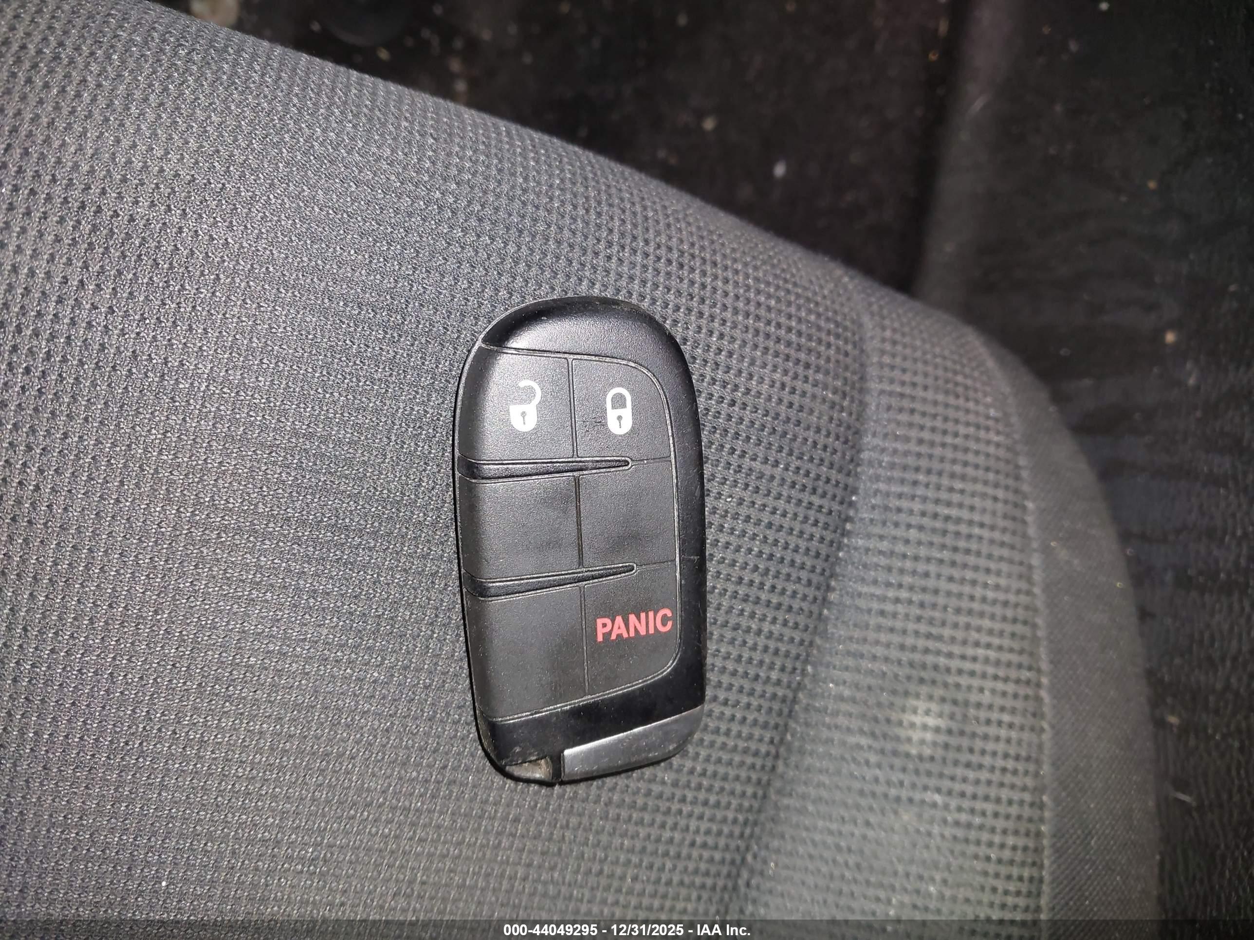 JEEP GRAND image 11
