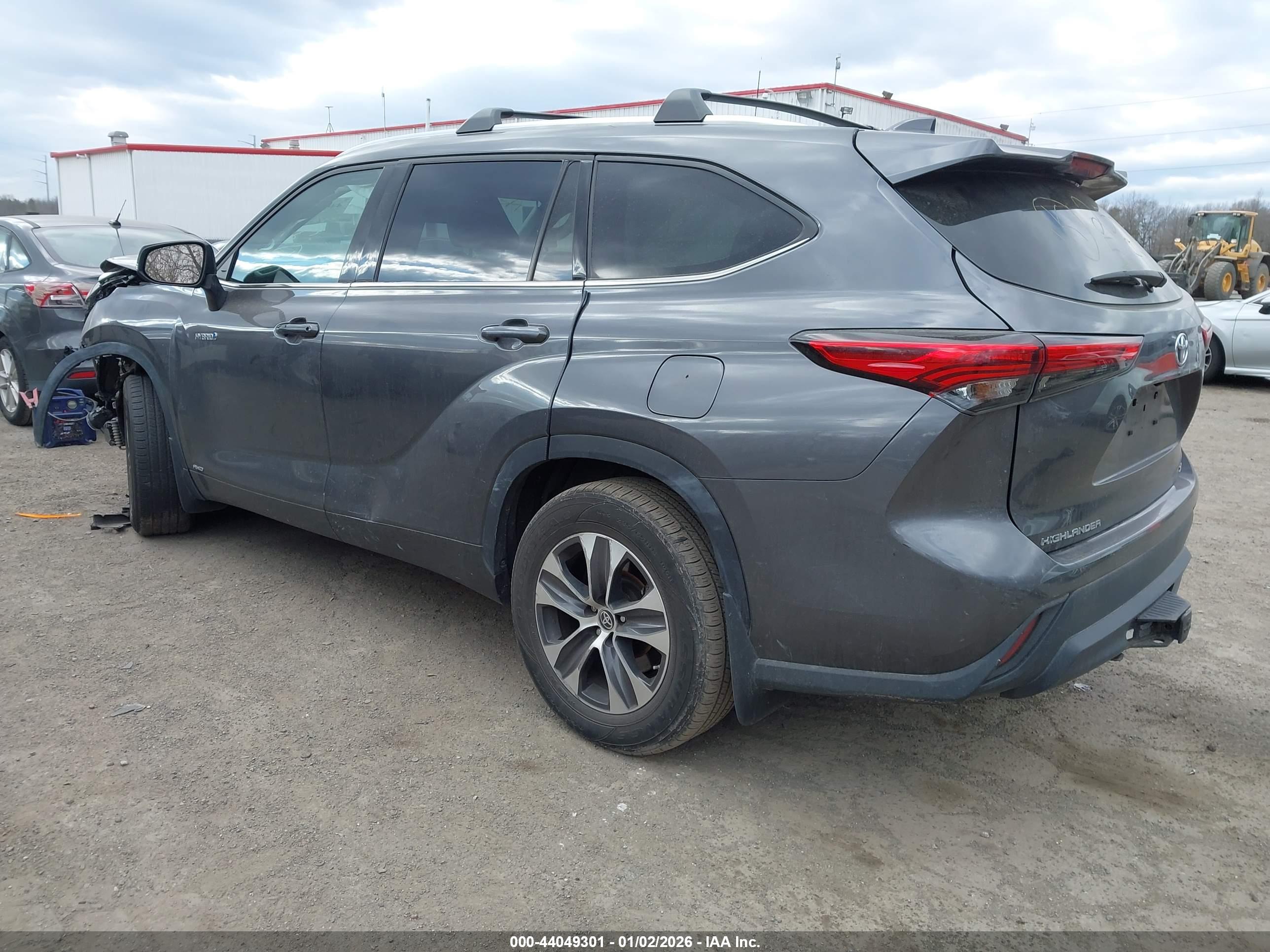 TOYOTA HIGHLANDER image 3