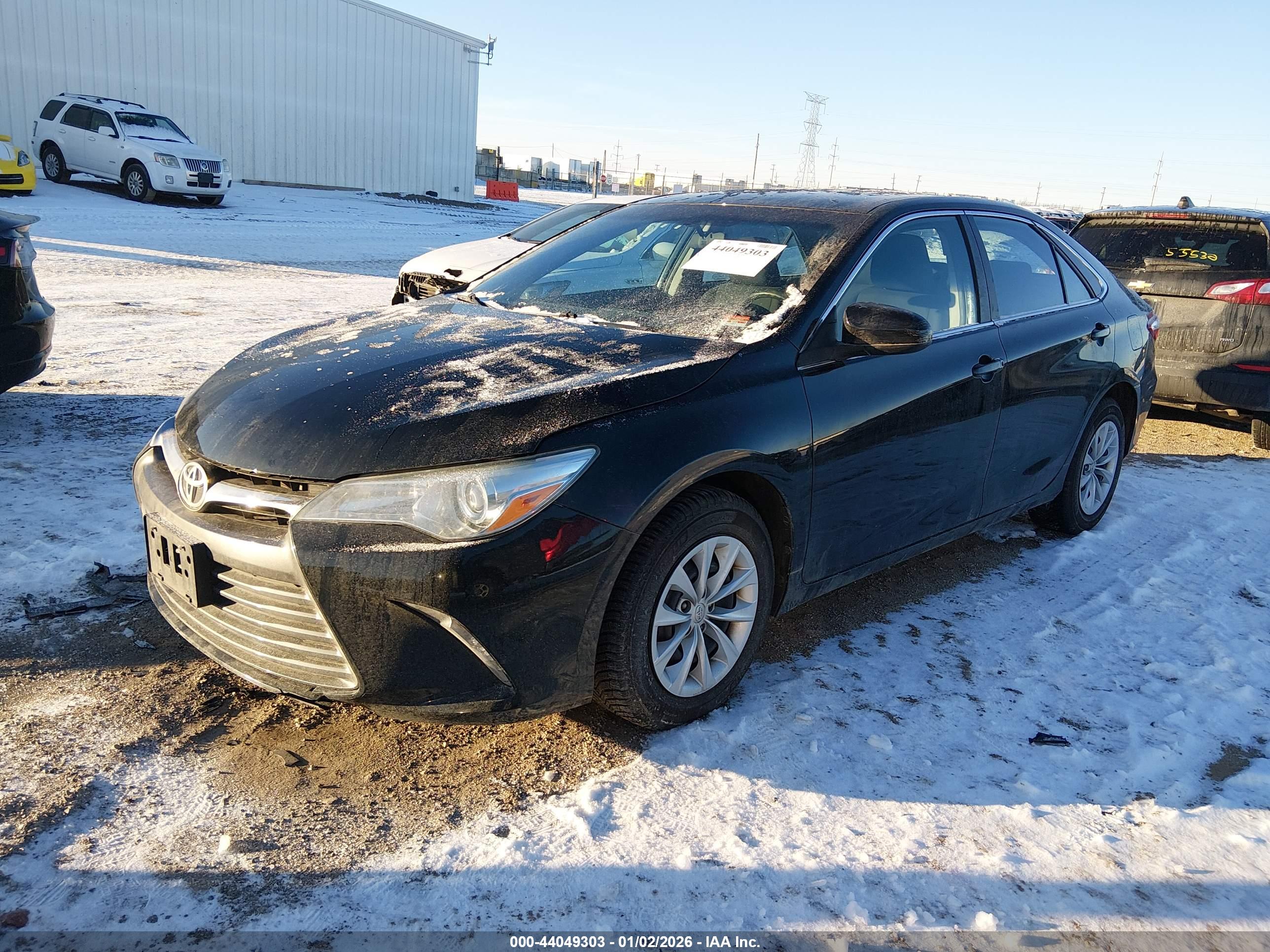 TOYOTA CAMRY image 2